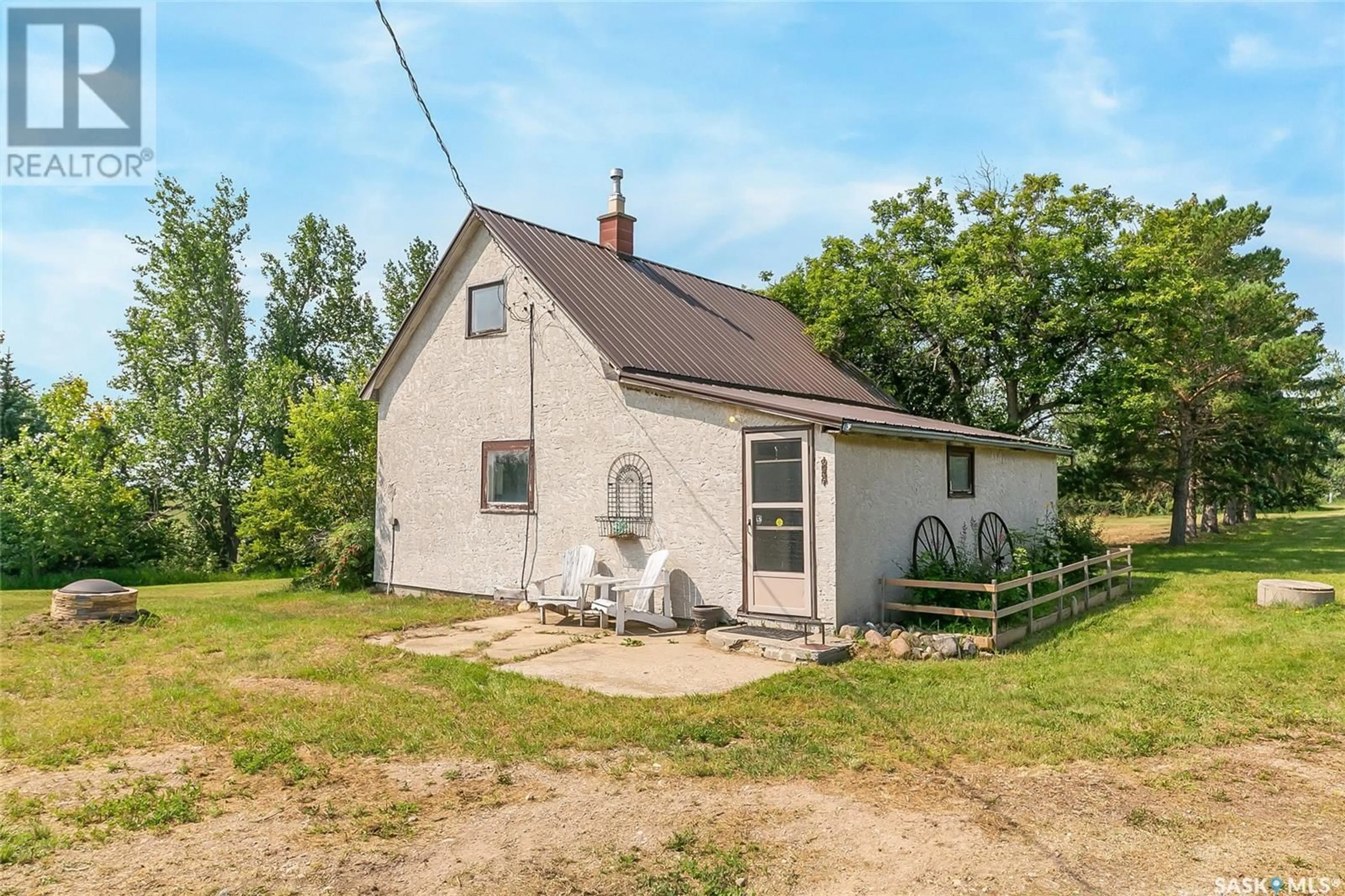 A pic from outside/outdoor area/front of a property/back of a property/a pic from drone, unknown for GIBSON ACREAGE, Longlaketon Rm No. 219 Saskatchewan S0G1J0