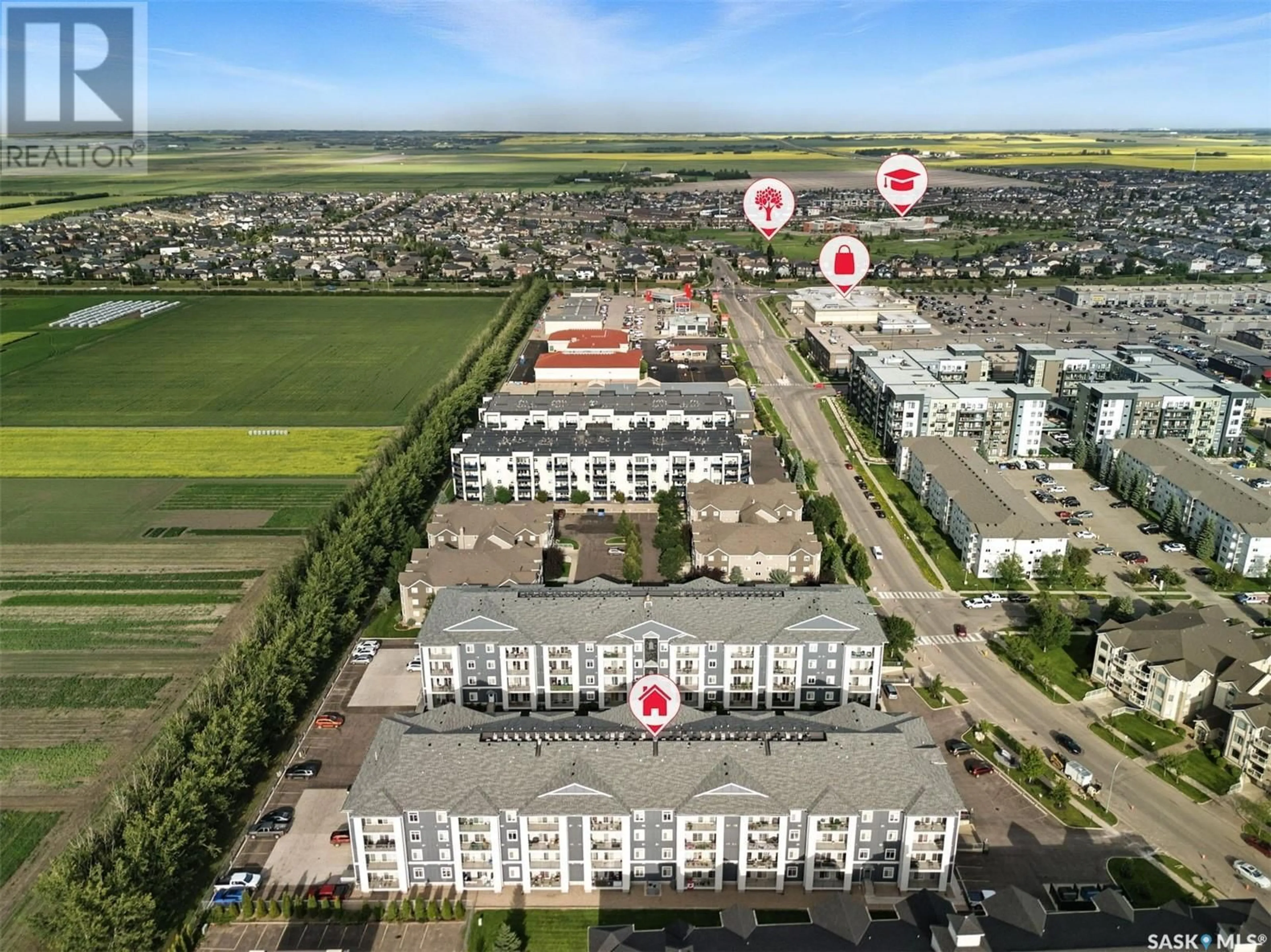 A pic from outside/outdoor area/front of a property/back of a property/a pic from drone, street for 211 333 NELSON ROAD, Saskatoon Saskatchewan S7S1P2
