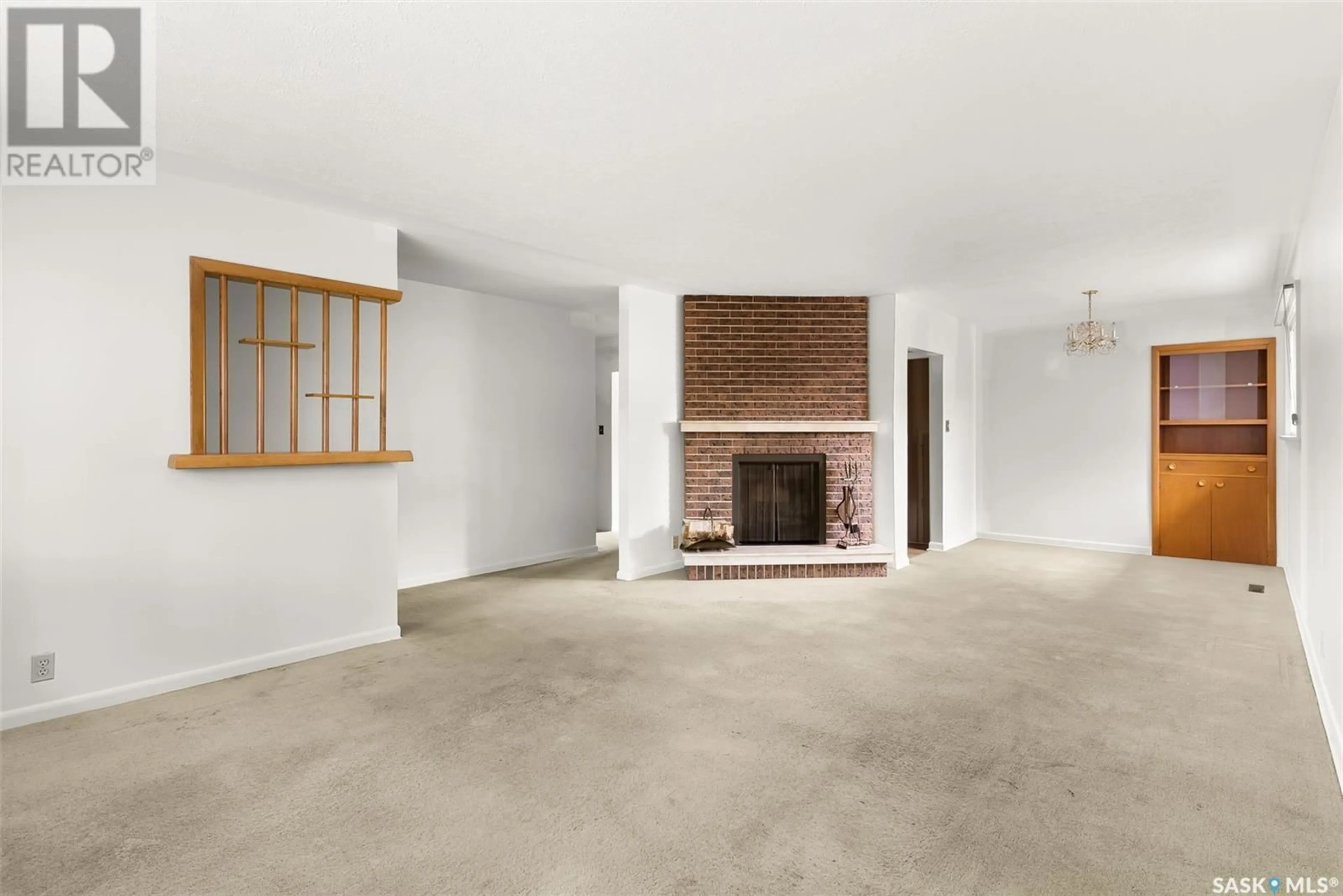 A pic of a room for 33 LAKE STREET, Regina Saskatchewan S4S4A7