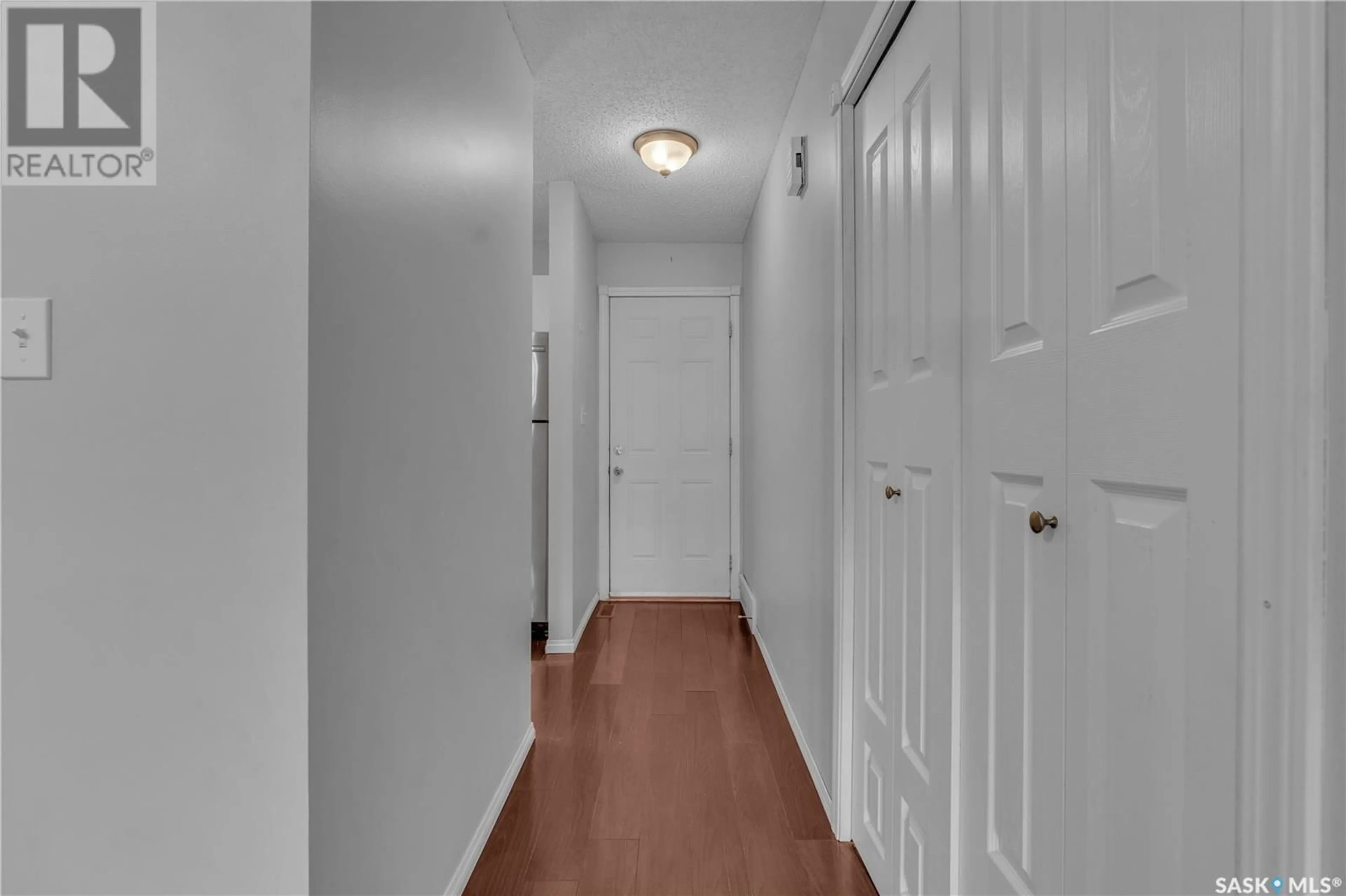 Unknown for 6413 ROCHDALE BOULEVARD, Regina Saskatchewan S4X2Y9