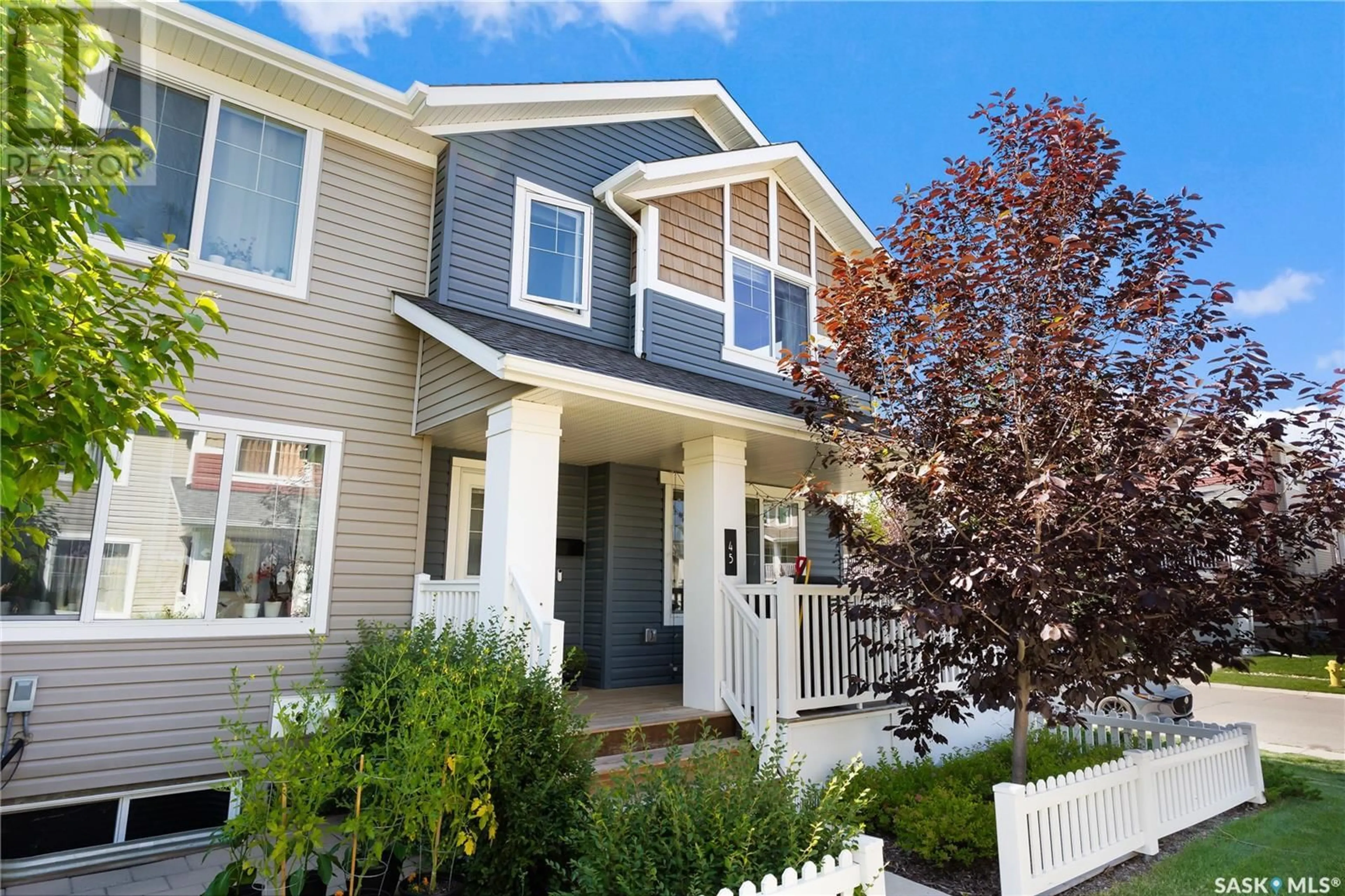Home with vinyl exterior material, street for 45 - 5652 GORDON ROAD, Regina Saskatchewan S4W0M1