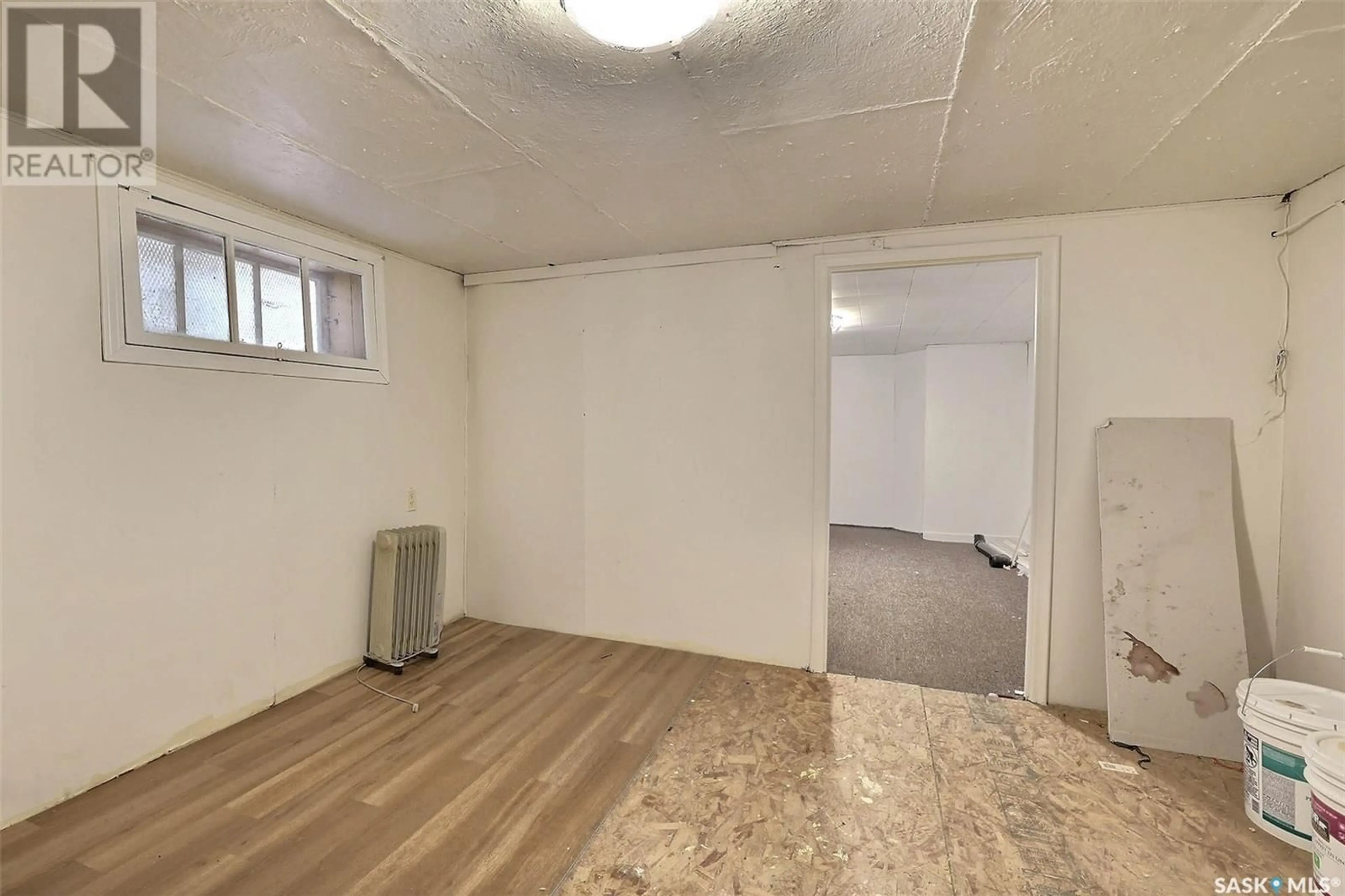 A pic of a room for 2263 OSLER STREET, Regina Saskatchewan S4P1W9