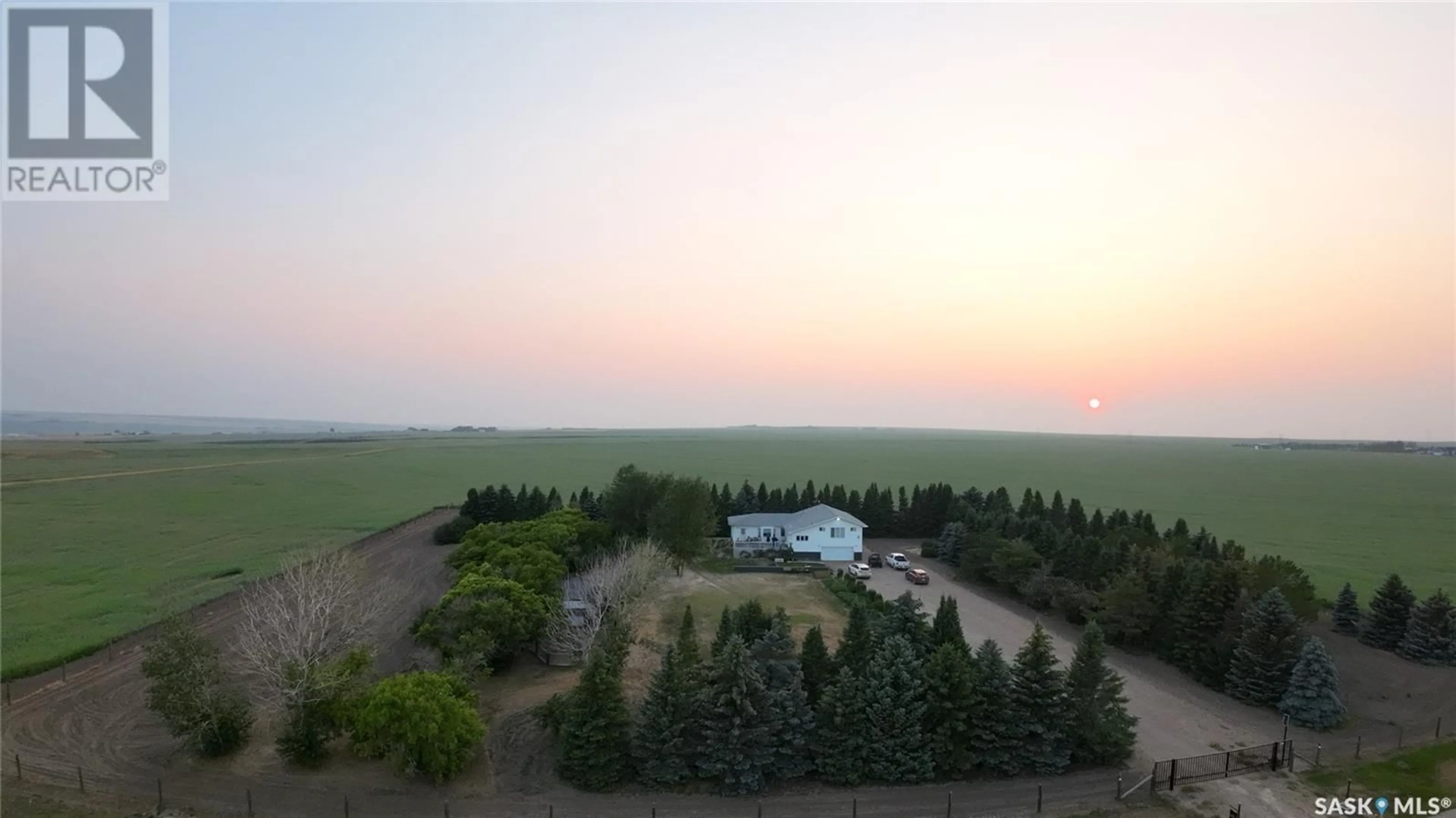 A pic from outside/outdoor area/front of a property/back of a property/a pic from drone, unknown for TSOUGRIANIS ACREAGE, Swift Current Rm No. 137 Saskatchewan S9H3V8