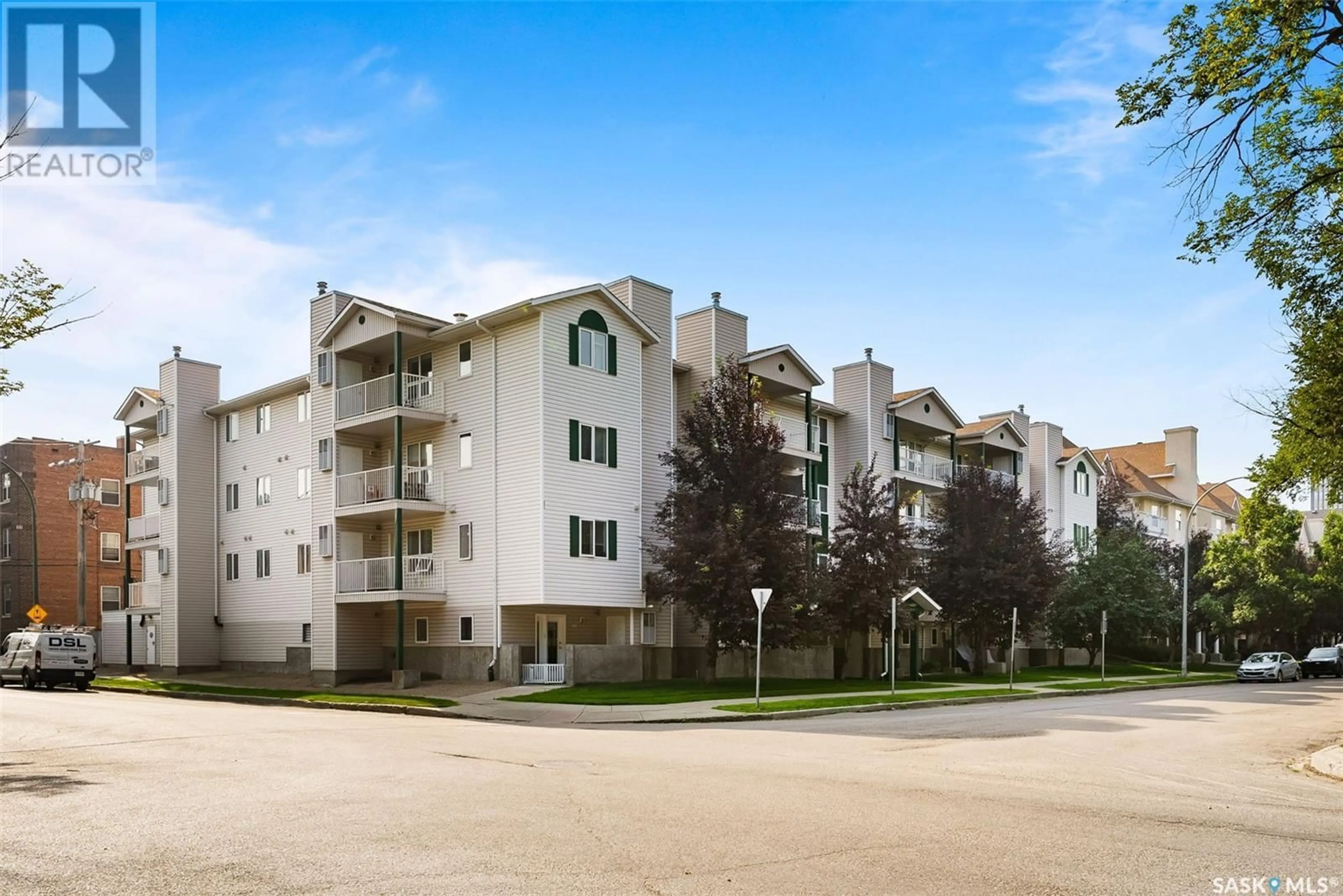 Unknown for 202 - 2203 ANGUS STREET, Regina Saskatchewan S4T2A3