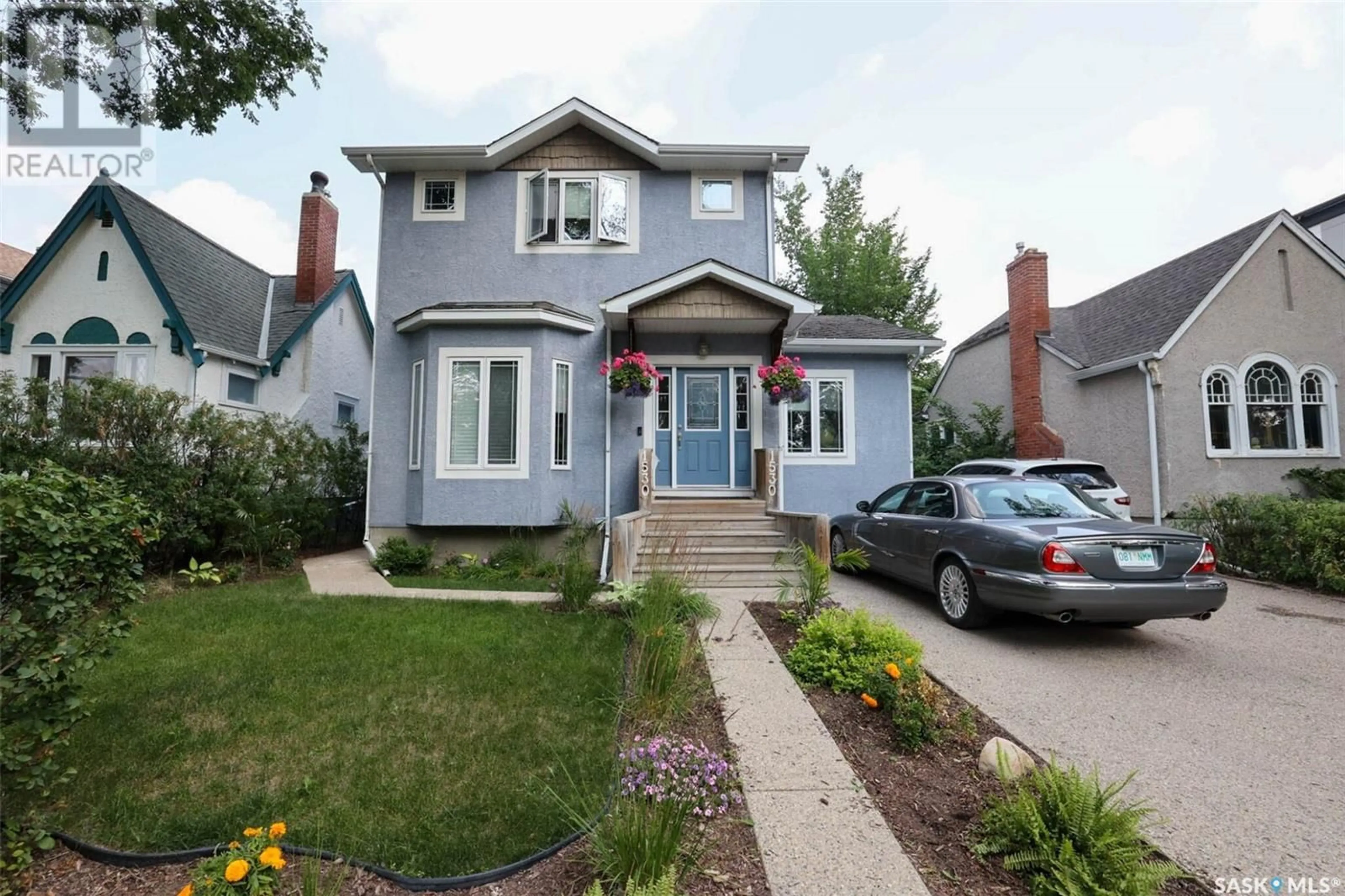 Home with brick exterior material, street for 1530 COLLEGE AVENUE, Regina Saskatchewan S4P1B5