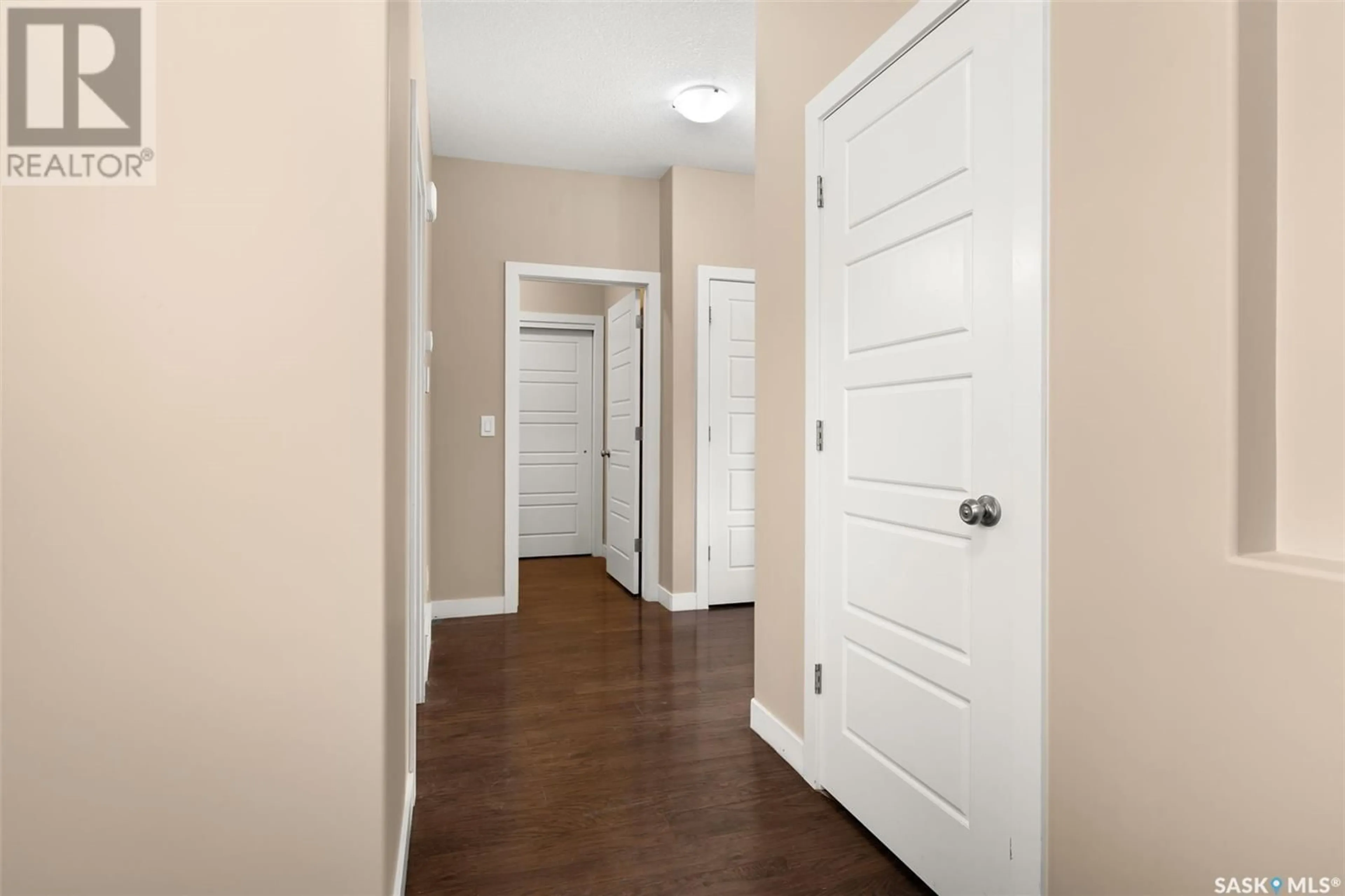 Indoor entryway for 4733 GREEN VIEW CRESCENT, Regina Saskatchewan S4V3L2