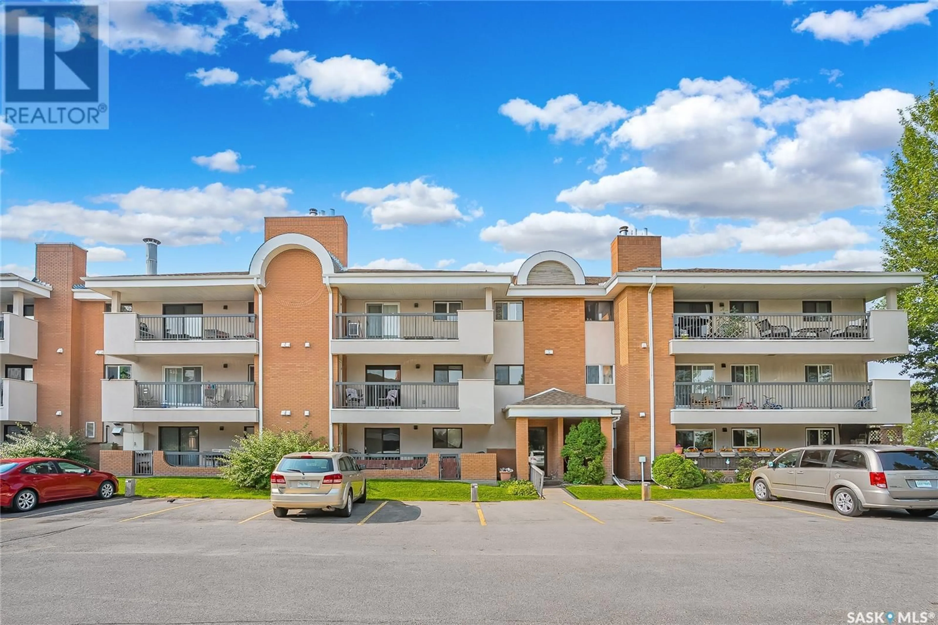 Patio, unknown for 209C - 326 CREE PLACE, Saskatoon Saskatchewan S7K7Y9