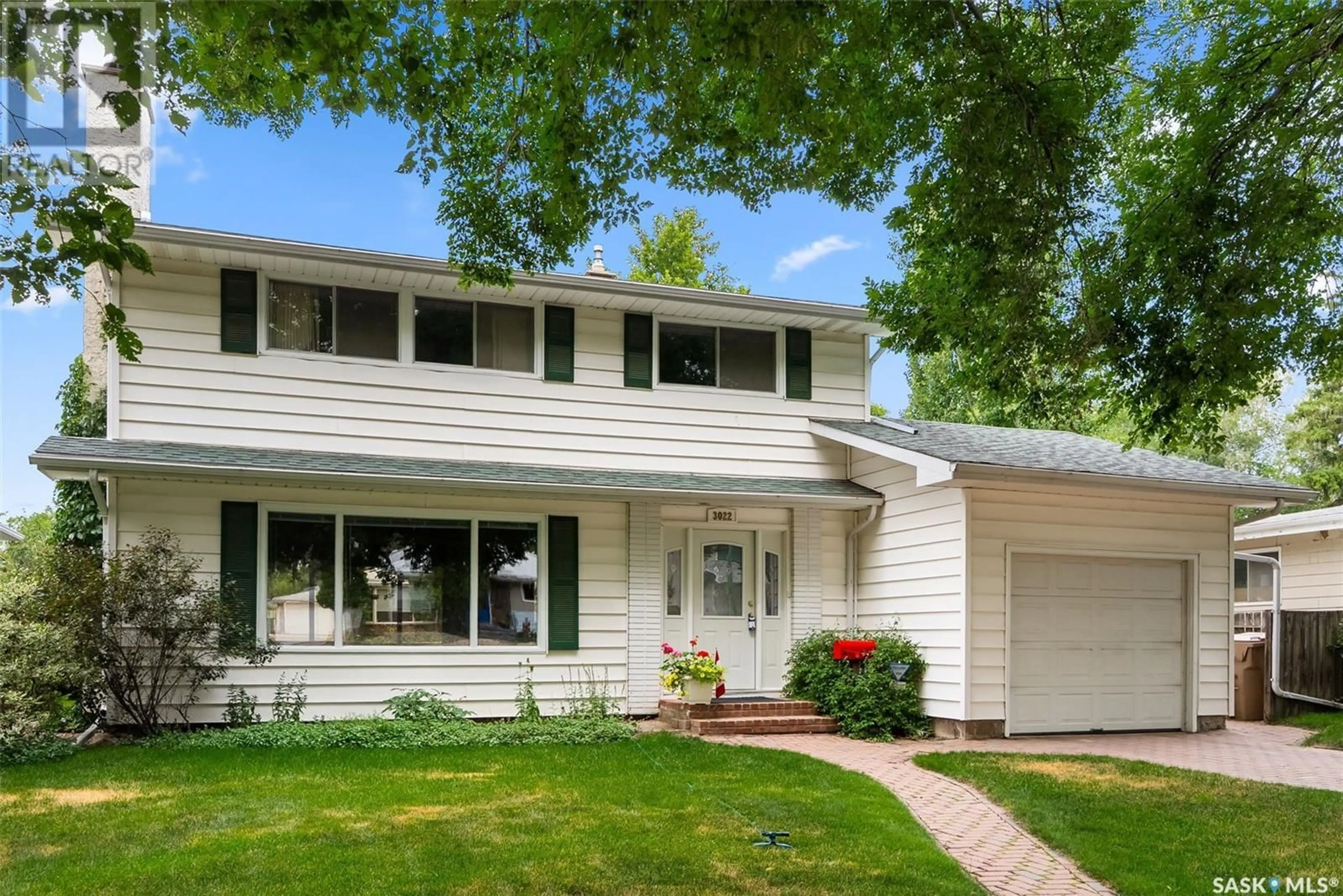 Home with vinyl exterior material, street for 3022 LACON STREET, Regina Saskatchewan S4N2A8