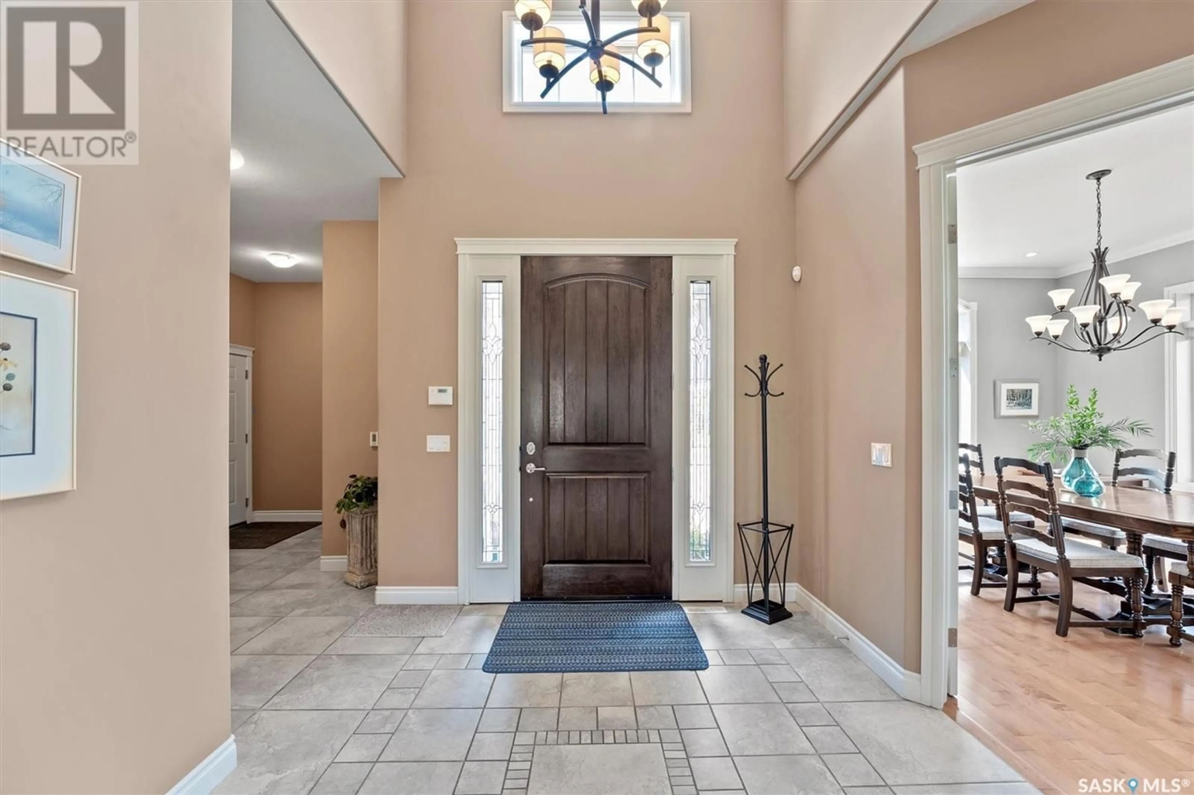 Indoor entryway for 59 602 CARTWRIGHT STREET, Saskatoon Saskatchewan S7T0G4