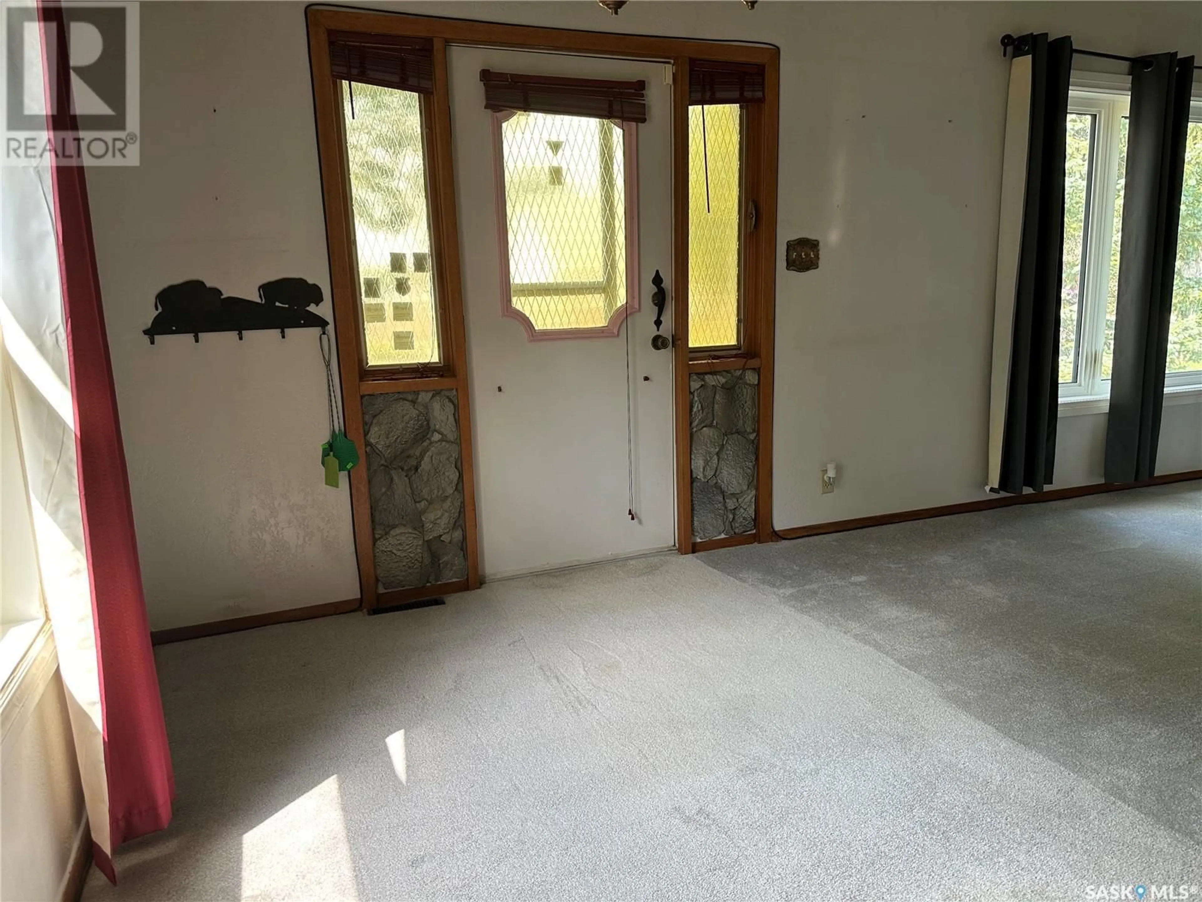 A pic of a room for 918 4TH STREET, Weyburn Saskatchewan S4H2G6