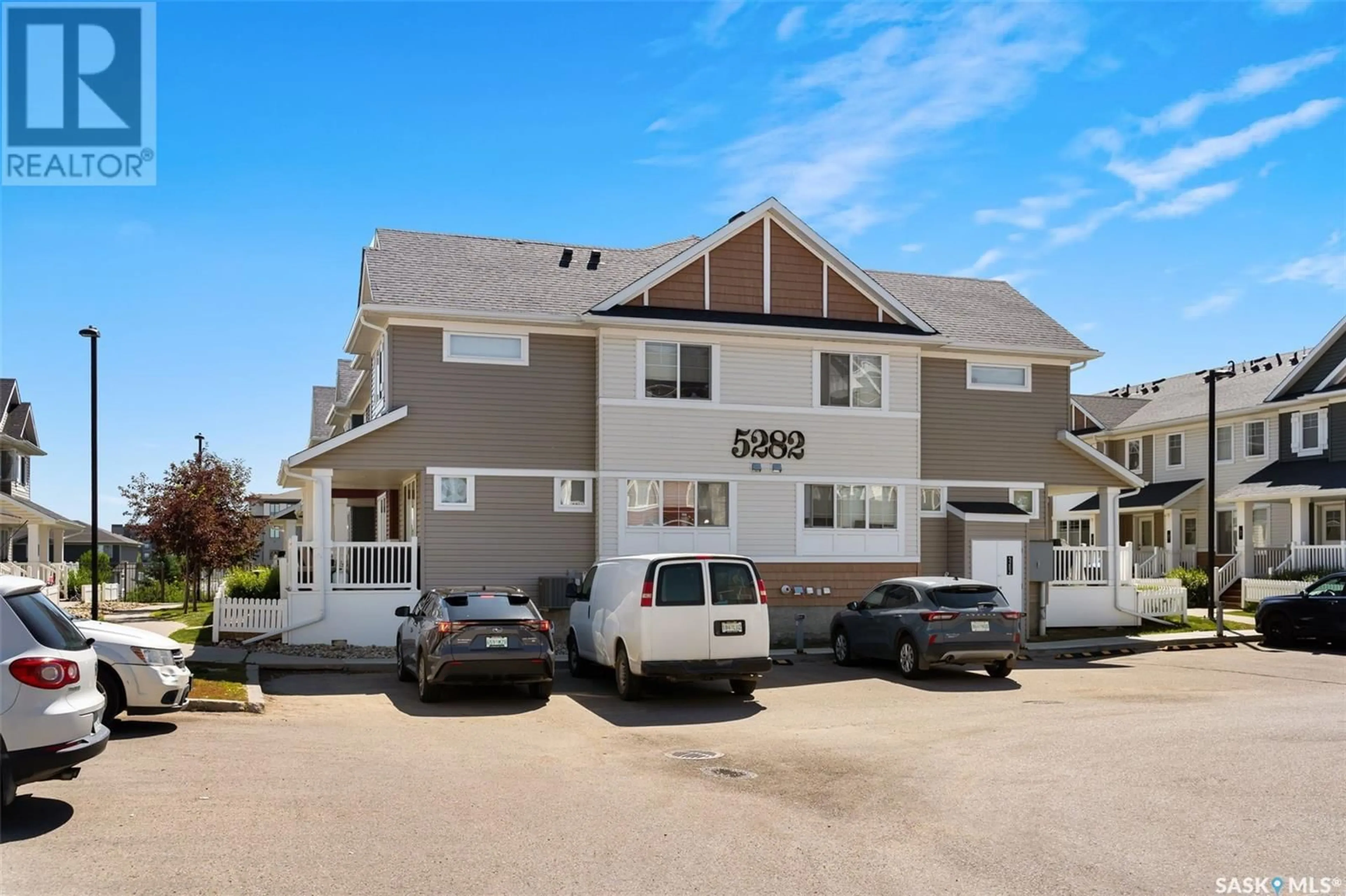 Patio, street for 31 5282 AERODROME ROAD, Regina Saskatchewan S4W0H7