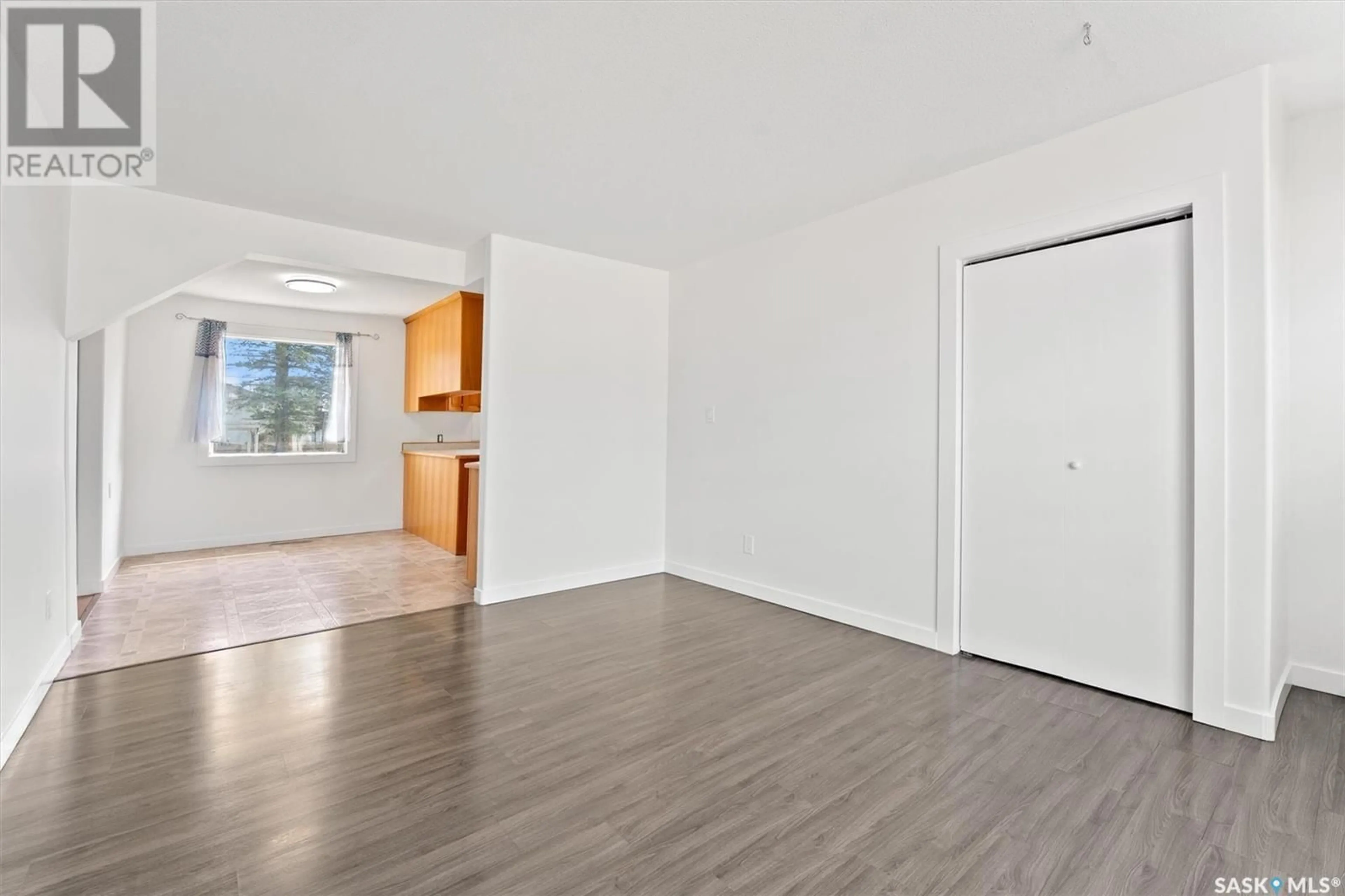 A pic of a room for 114 2ND STREET, Martensville Saskatchewan S0K2T0