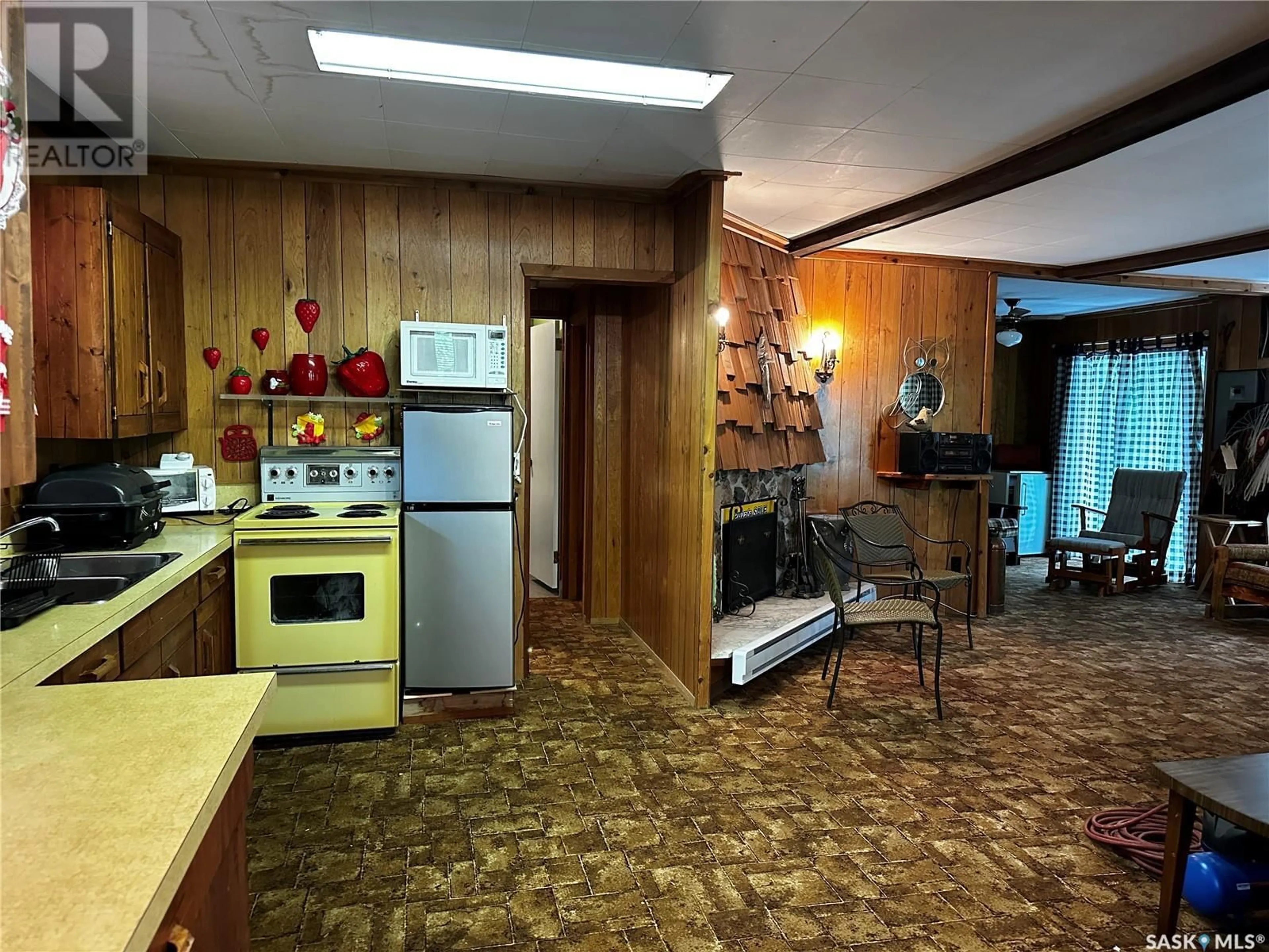Unknown for 8591 HUNTS COVE CRESCENT, Cochin Saskatchewan S0M0L0