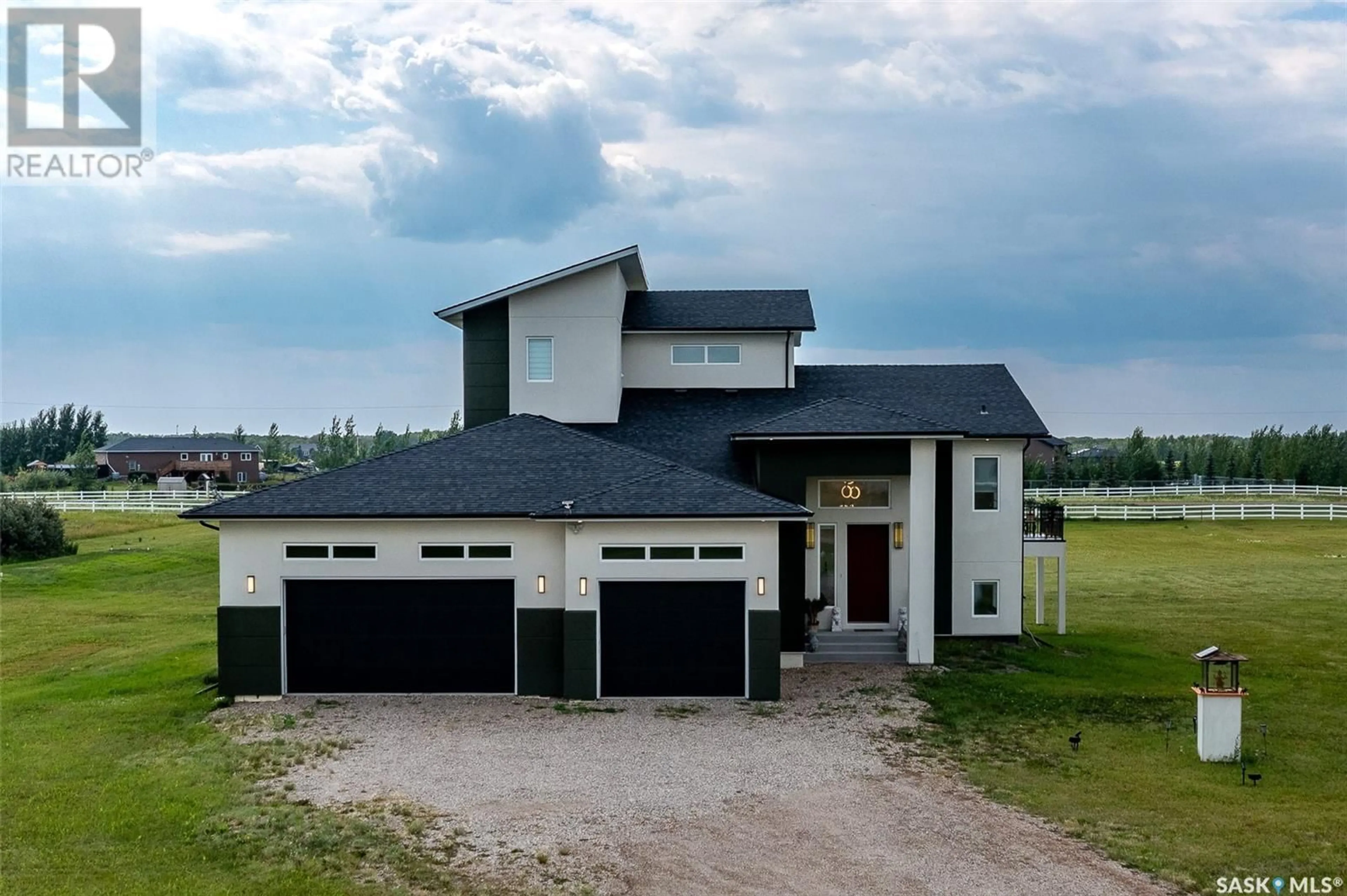 Unknown for 56 COUNTRY CRESCENT, Dundurn Rm No. 314 Saskatchewan S7C0A7