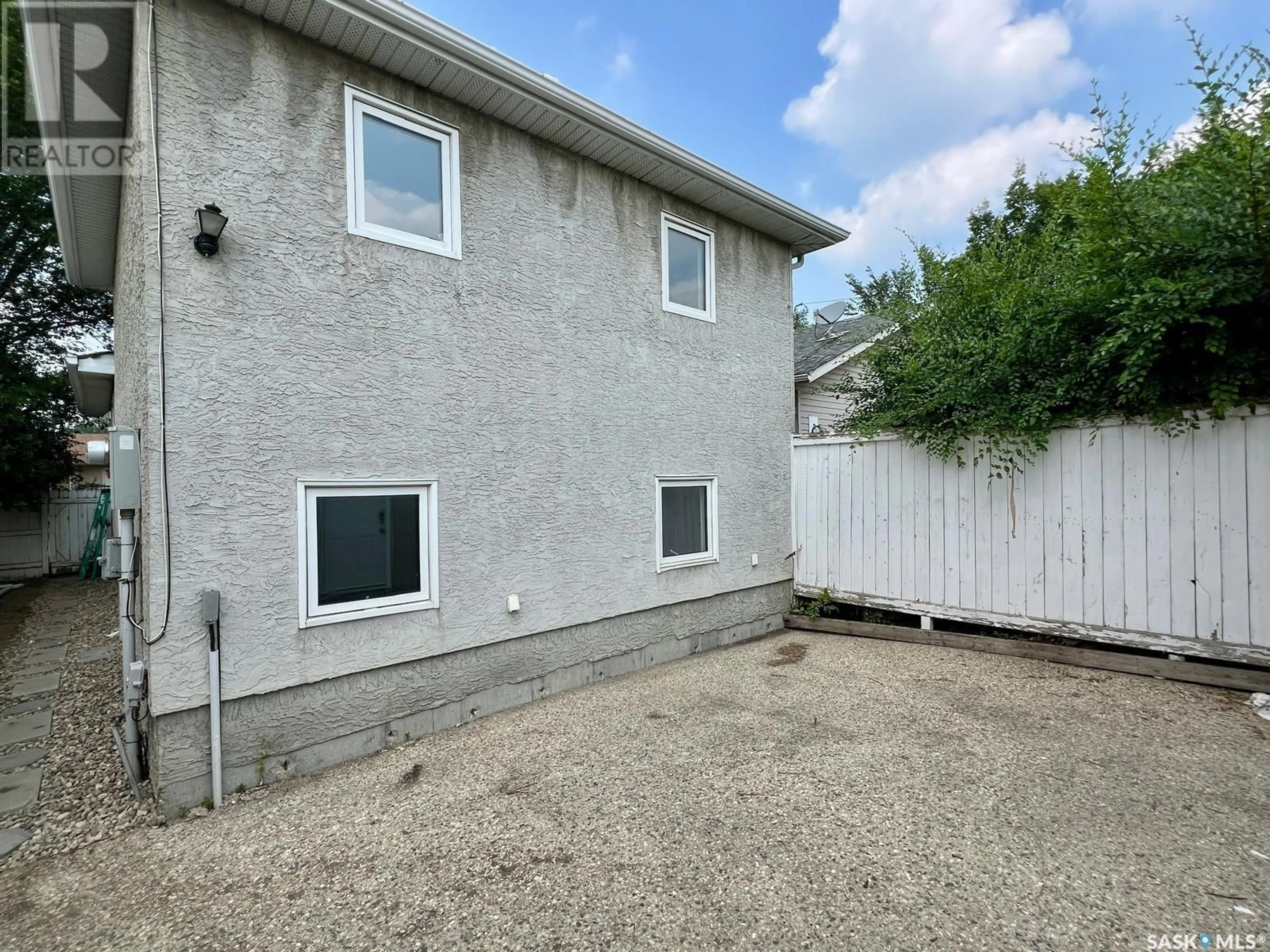Patio, street for 225 ANGUS STREET, Regina Saskatchewan S4R3K5