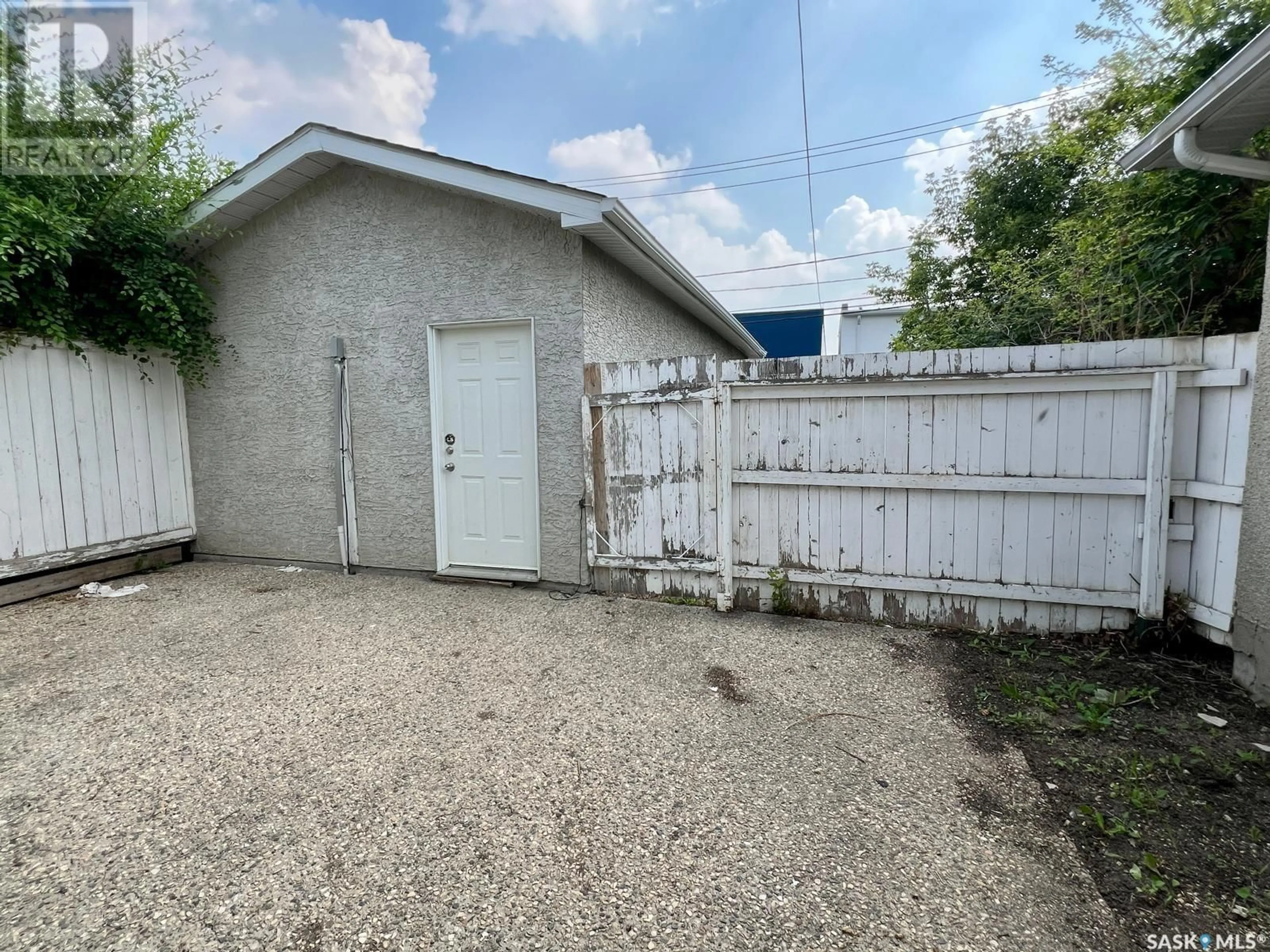 Shed for 225 ANGUS STREET, Regina Saskatchewan S4R3K5