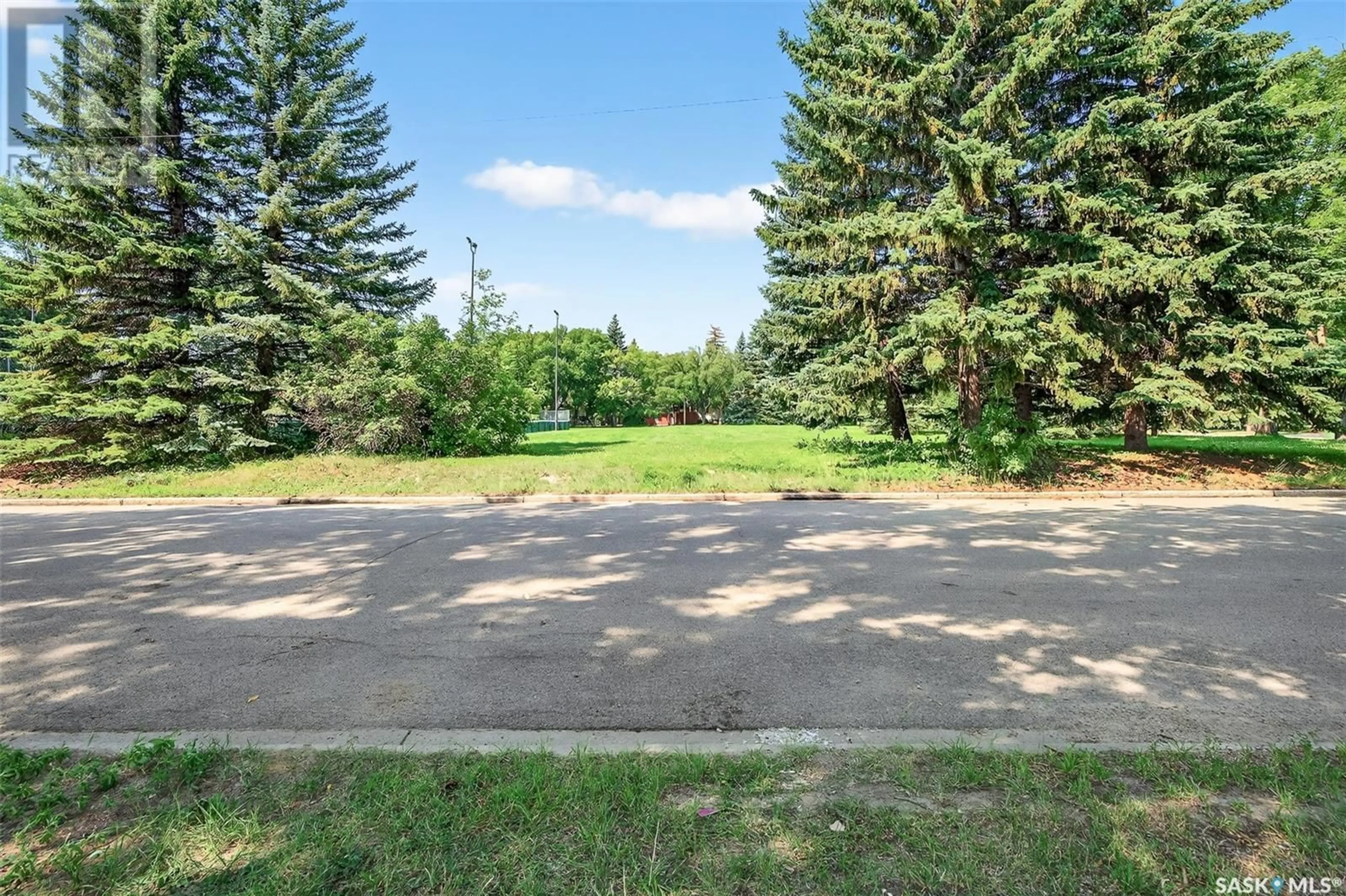 A pic from outside/outdoor area/front of a property/back of a property/a pic from drone, forest/trees view for 895 WILLOW AVENUE, Moose Jaw Saskatchewan S6H1G4