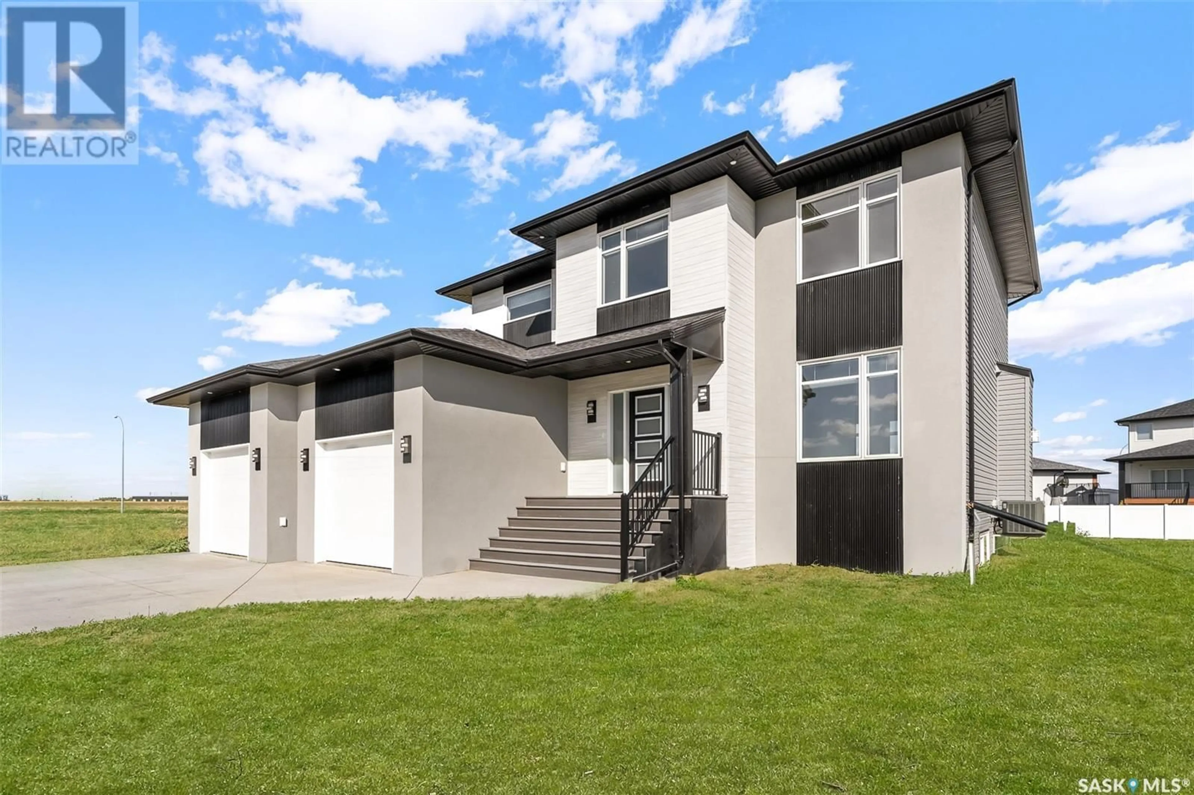 Home with vinyl exterior material, street for 1737 HAYES LANE, Moose Jaw Saskatchewan S6J0B6