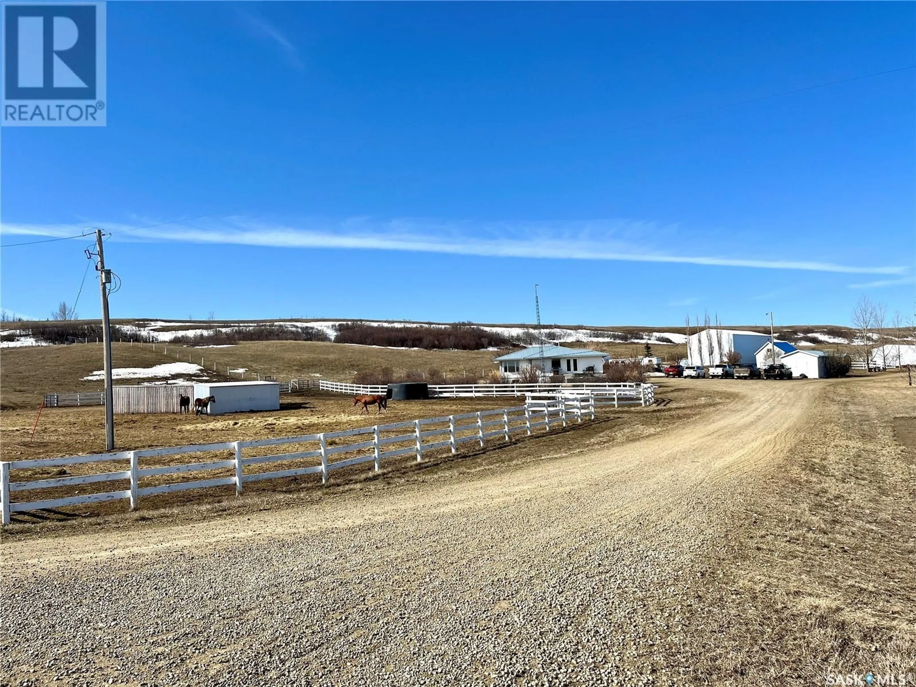 A pic from outside/outdoor area/front of a property/back of a property/a pic from drone, unknown for CADRAIN ACRES, Swift Current Rm No. 137 Saskatchewan S9H5K8