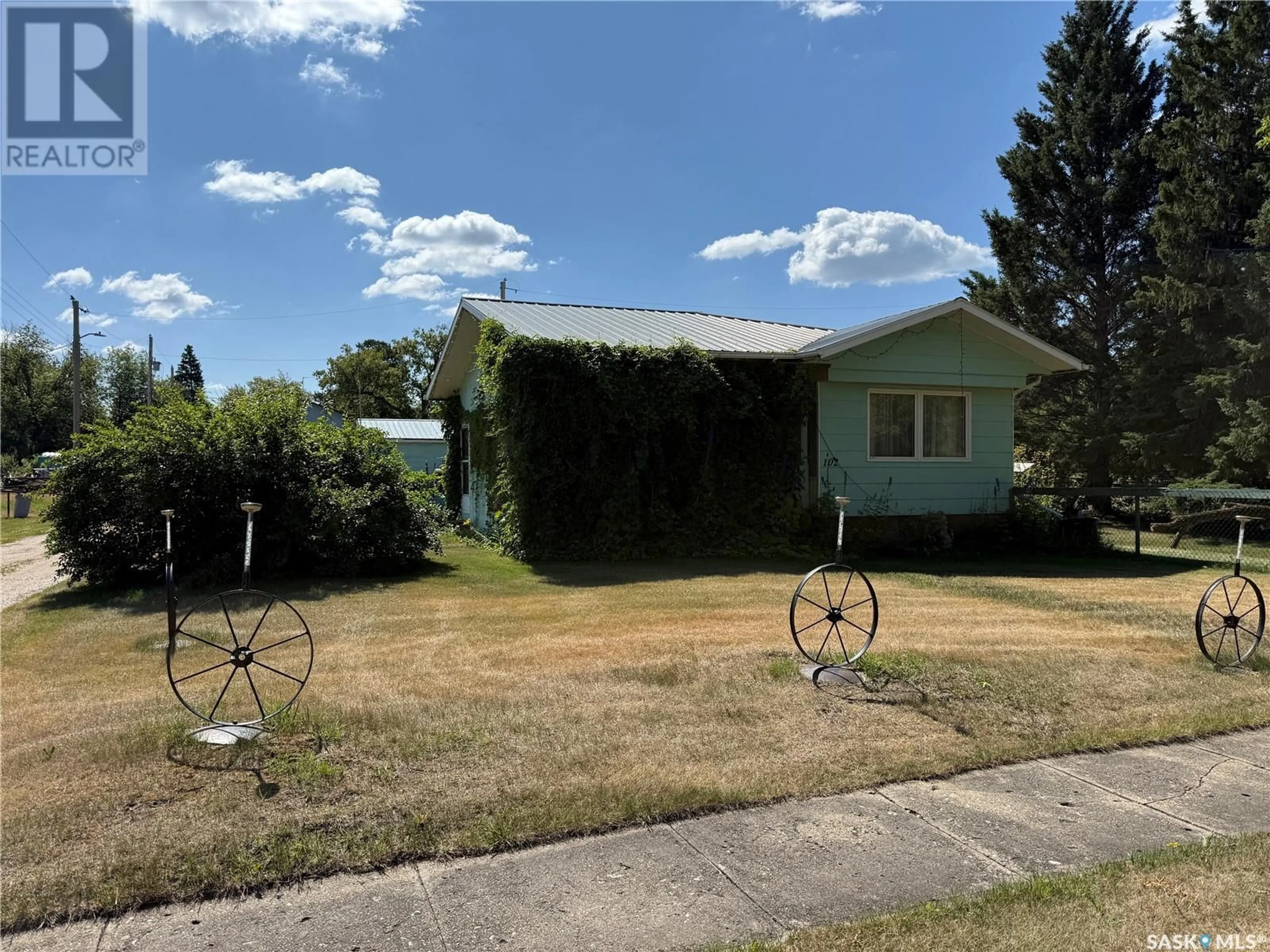 Unknown for 102 1ST AVENUE, Parkside Saskatchewan S0J2A0