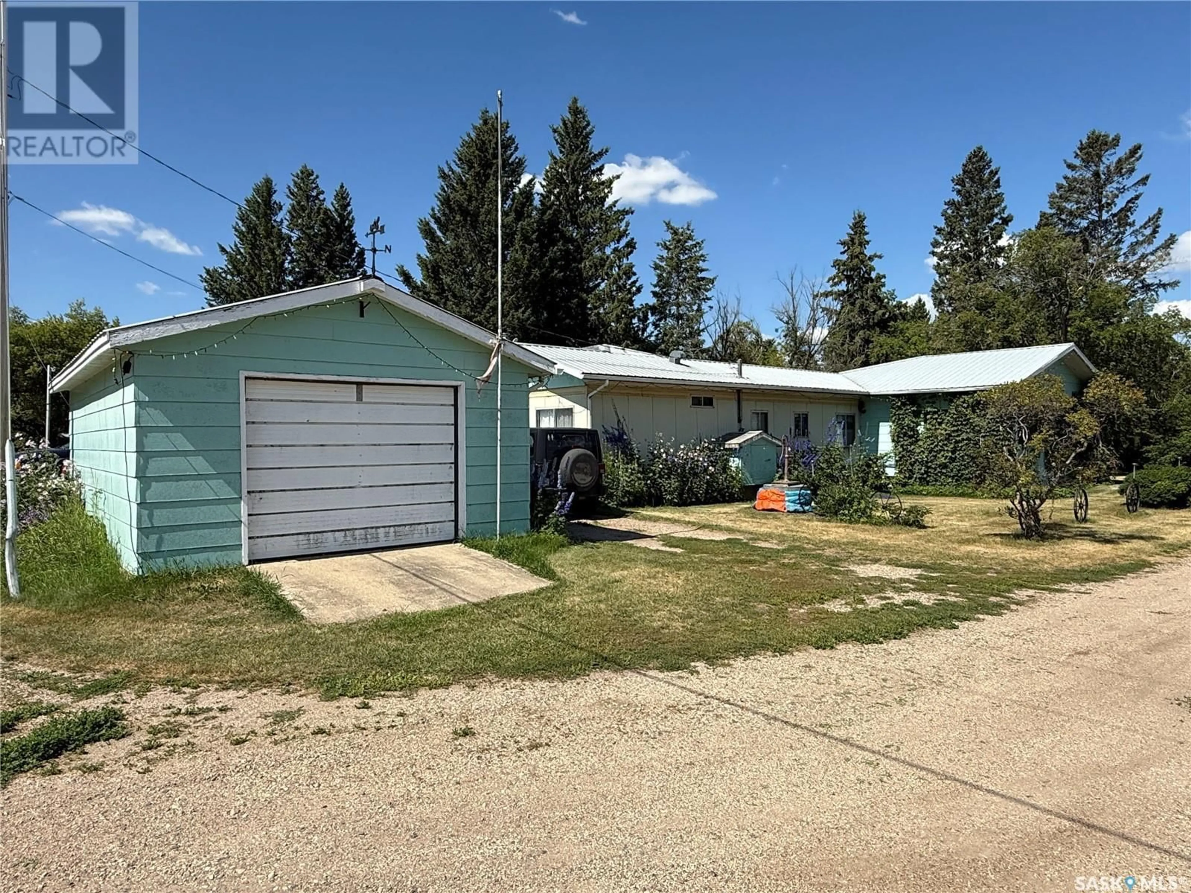 A pic from outside/outdoor area/front of a property/back of a property/a pic from drone, street for 102 1ST AVENUE, Parkside Saskatchewan S0J2A0