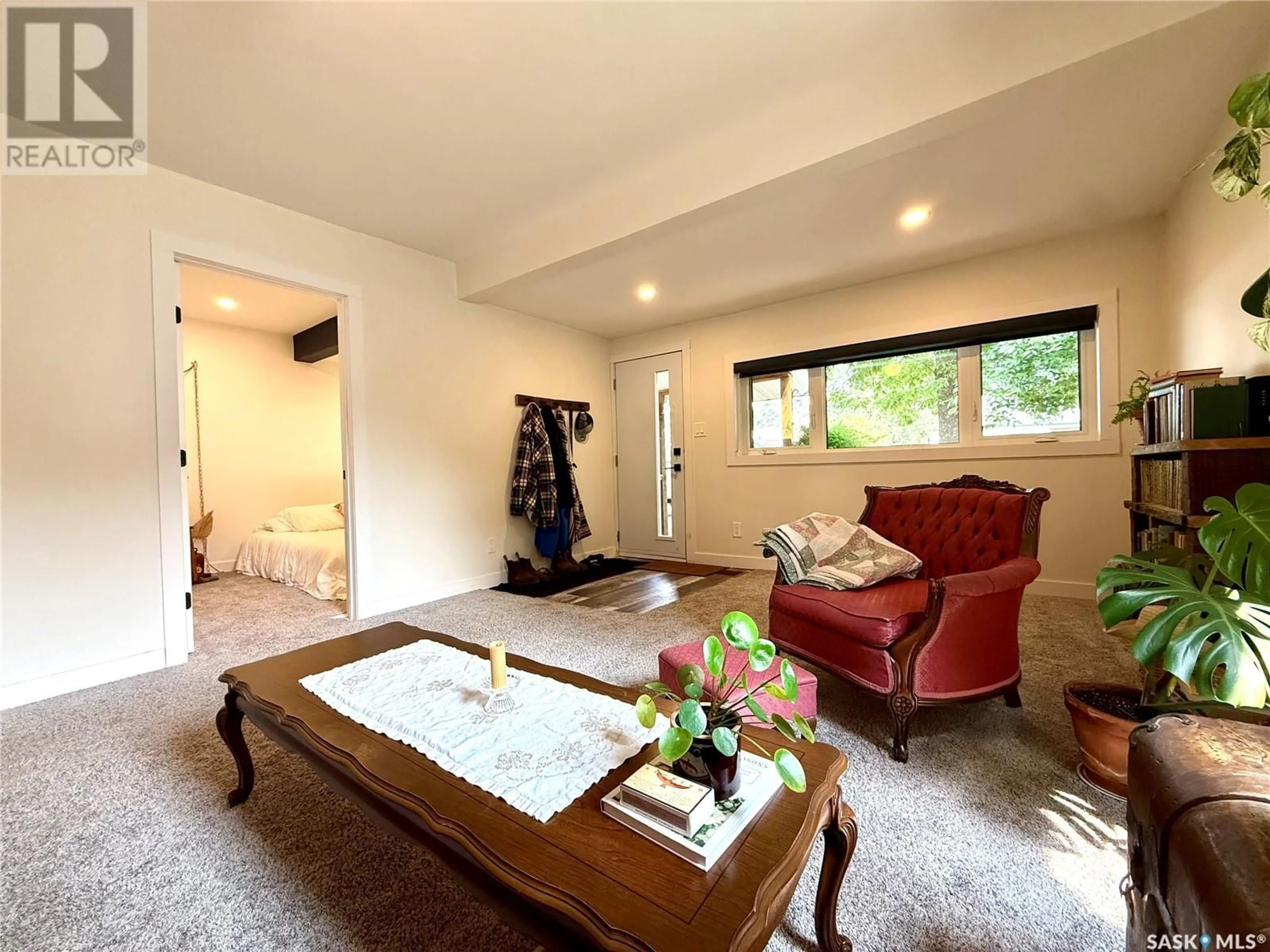 Living room with furniture, unknown for 210 GLASGOW AVENUE, Saltcoats Saskatchewan S0A3R0