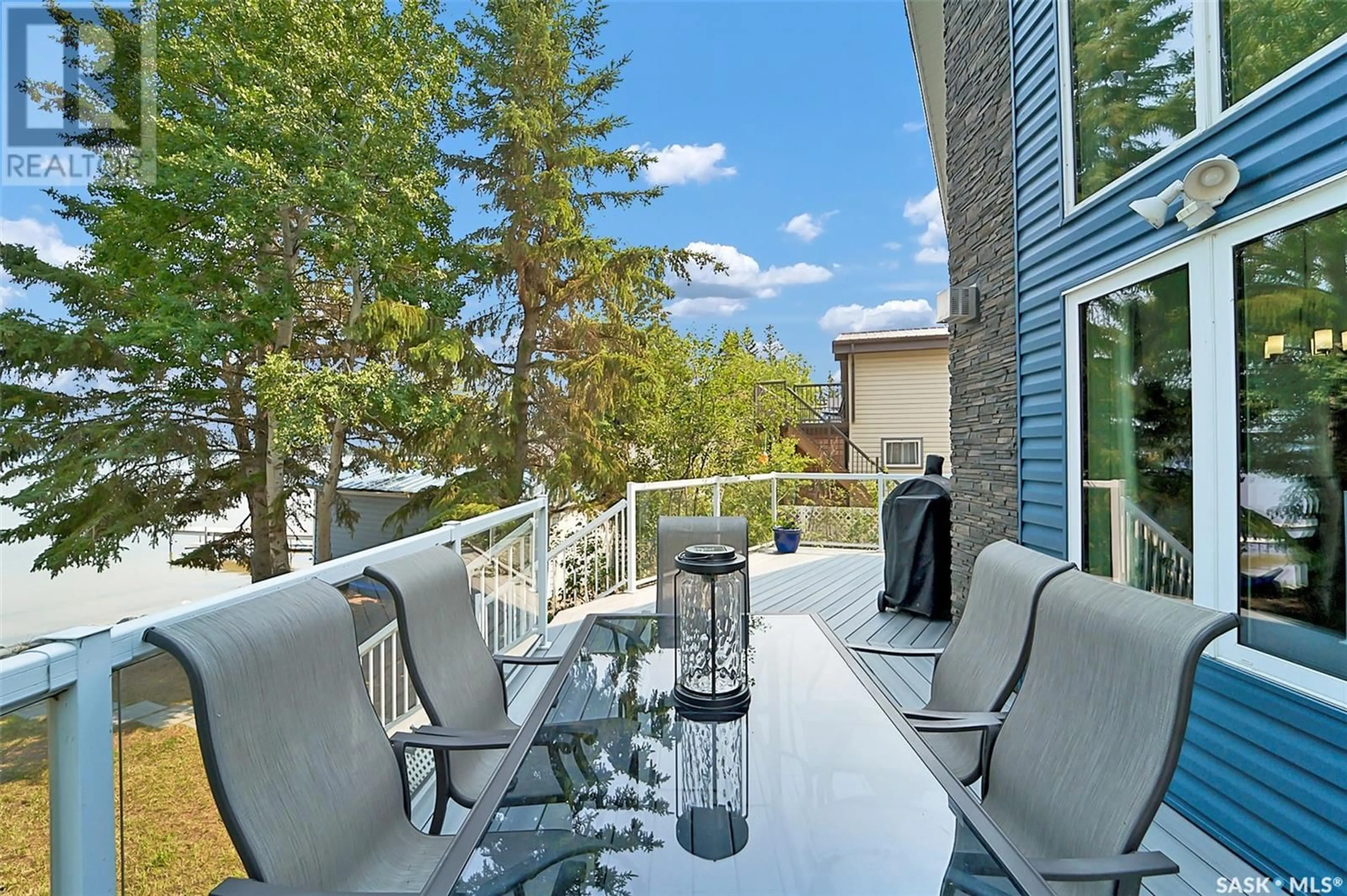 Patio, unknown for 217 BEACH AVENUE, Mervin Rm No.499 Saskatchewan S0M1J0