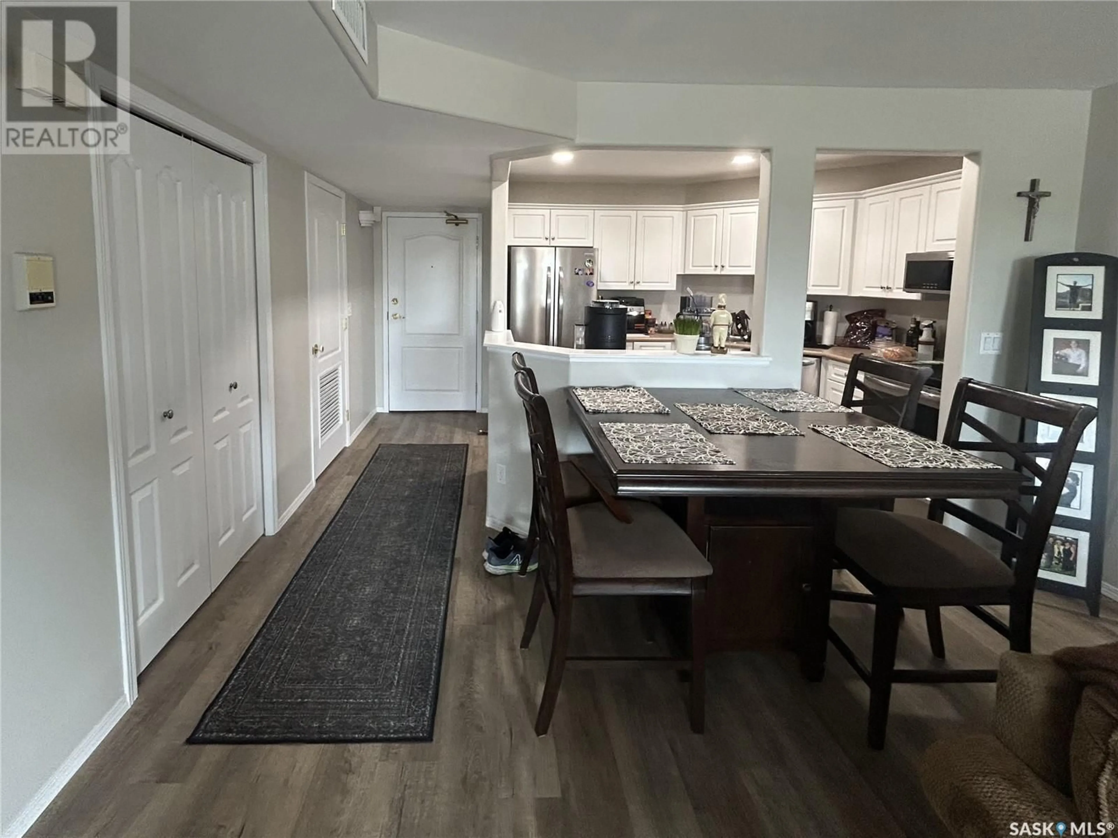 Open concept kitchen, unknown for 206 - 1112 98TH STREET, Tisdale Saskatchewan S0E1T0