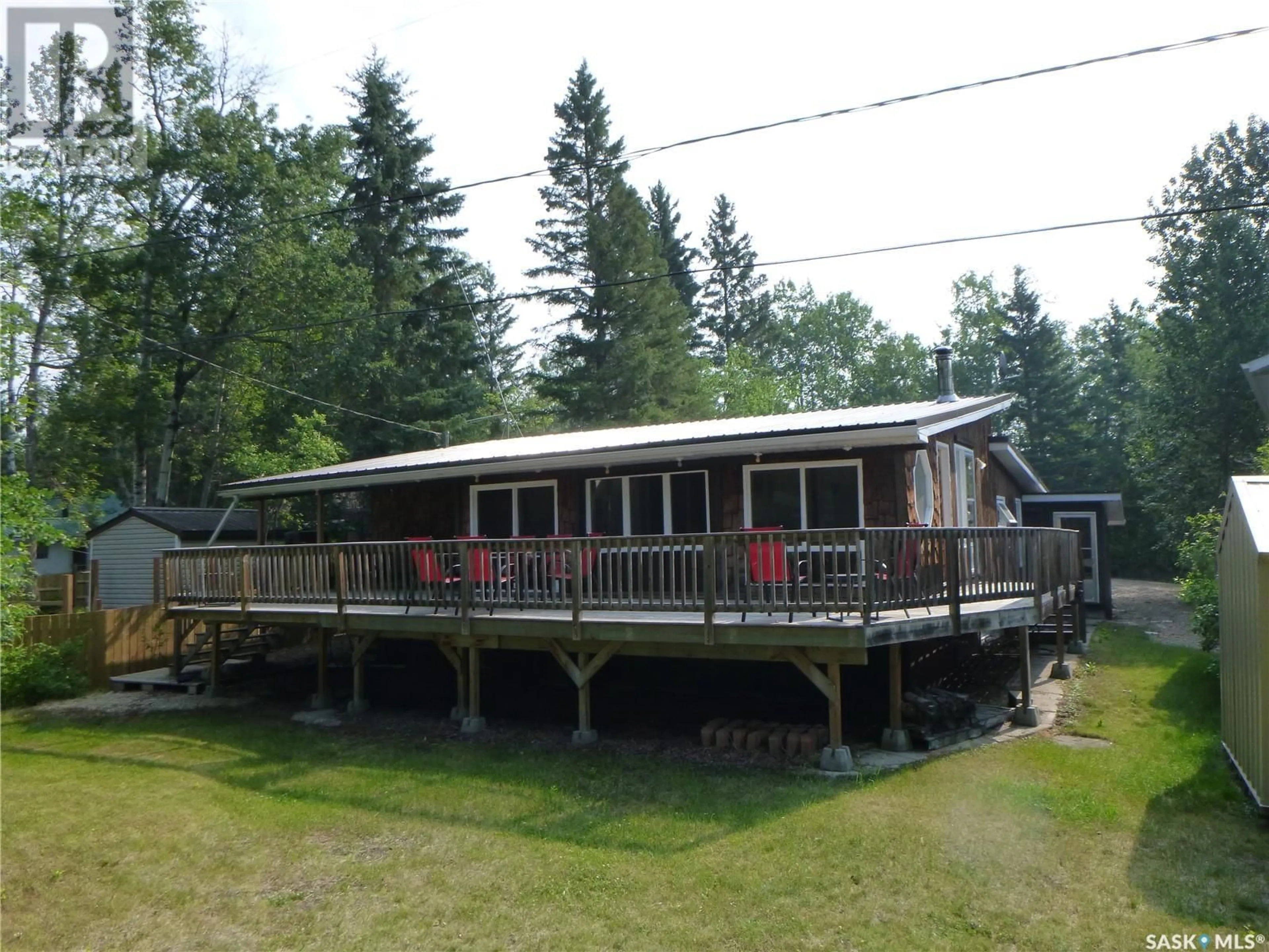 Patio, building for 58 OSKUNAMOO DRIVE, Greenwater Provincial Park Saskatchewan S0E1H0