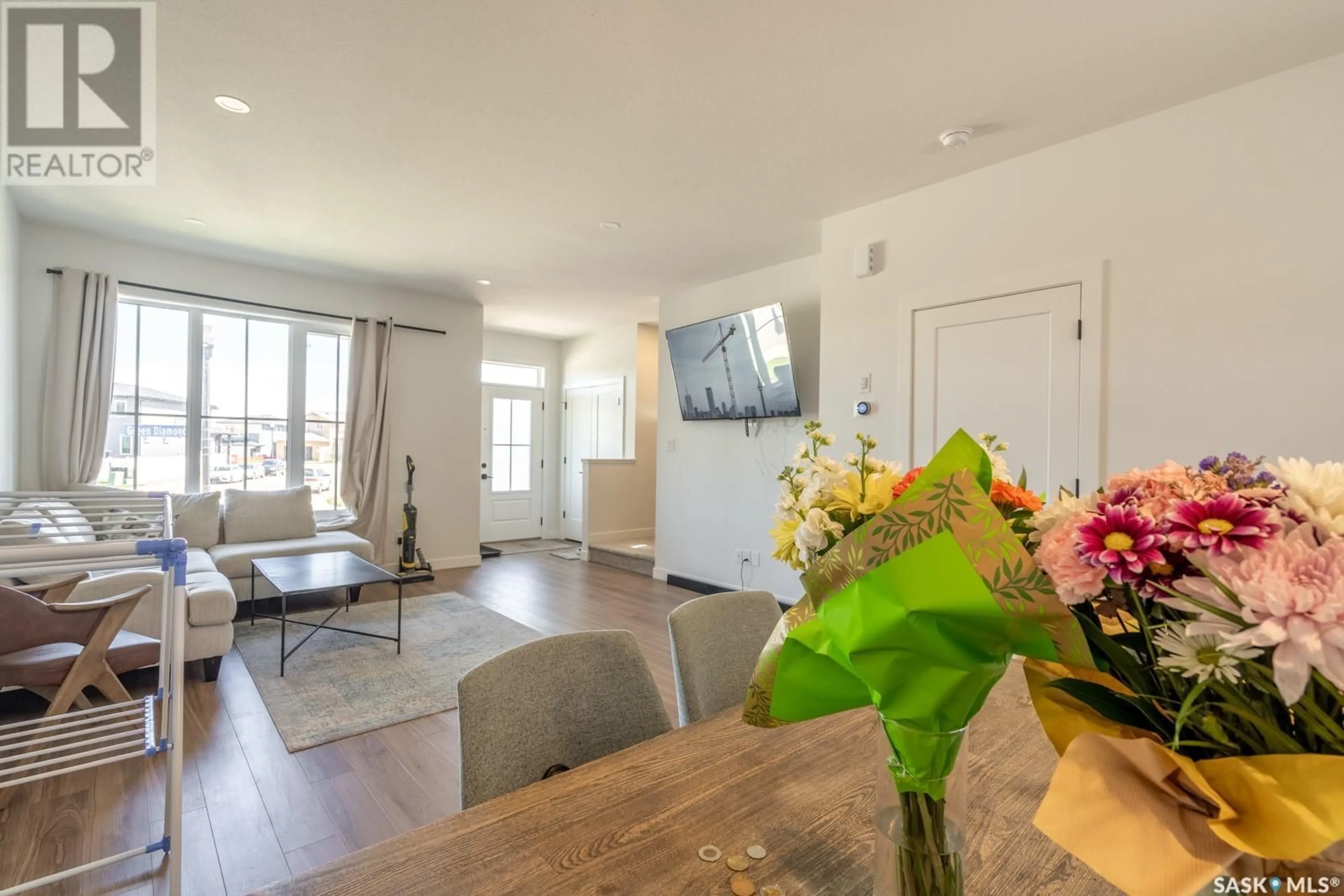 Dining room, unknown for 3830 GREEN DIAMOND ROAD, Regina Saskatchewan S4V3T3