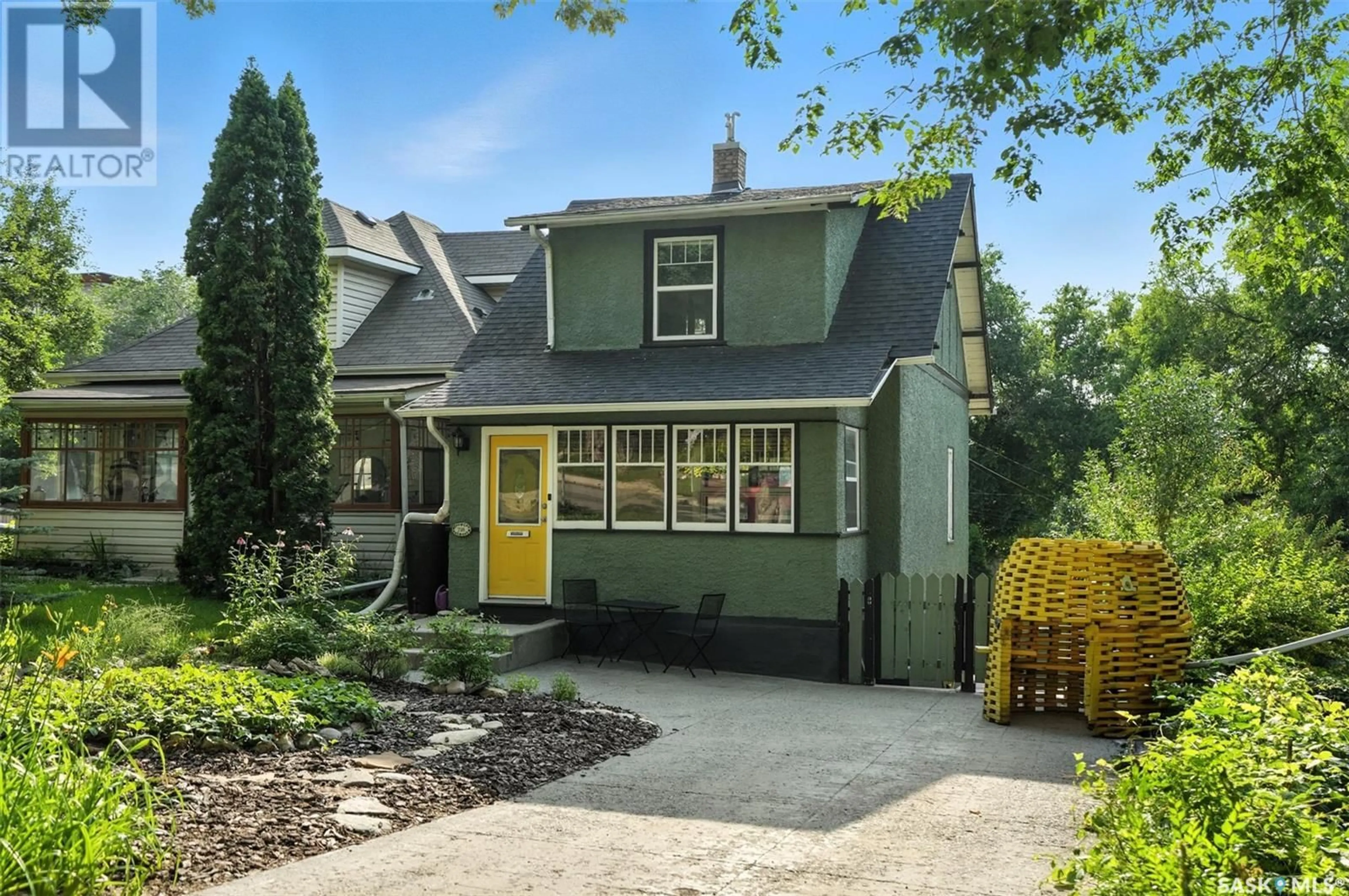 Unknown for 718 MCPHERSON AVENUE, Saskatoon Saskatchewan S7N0X8