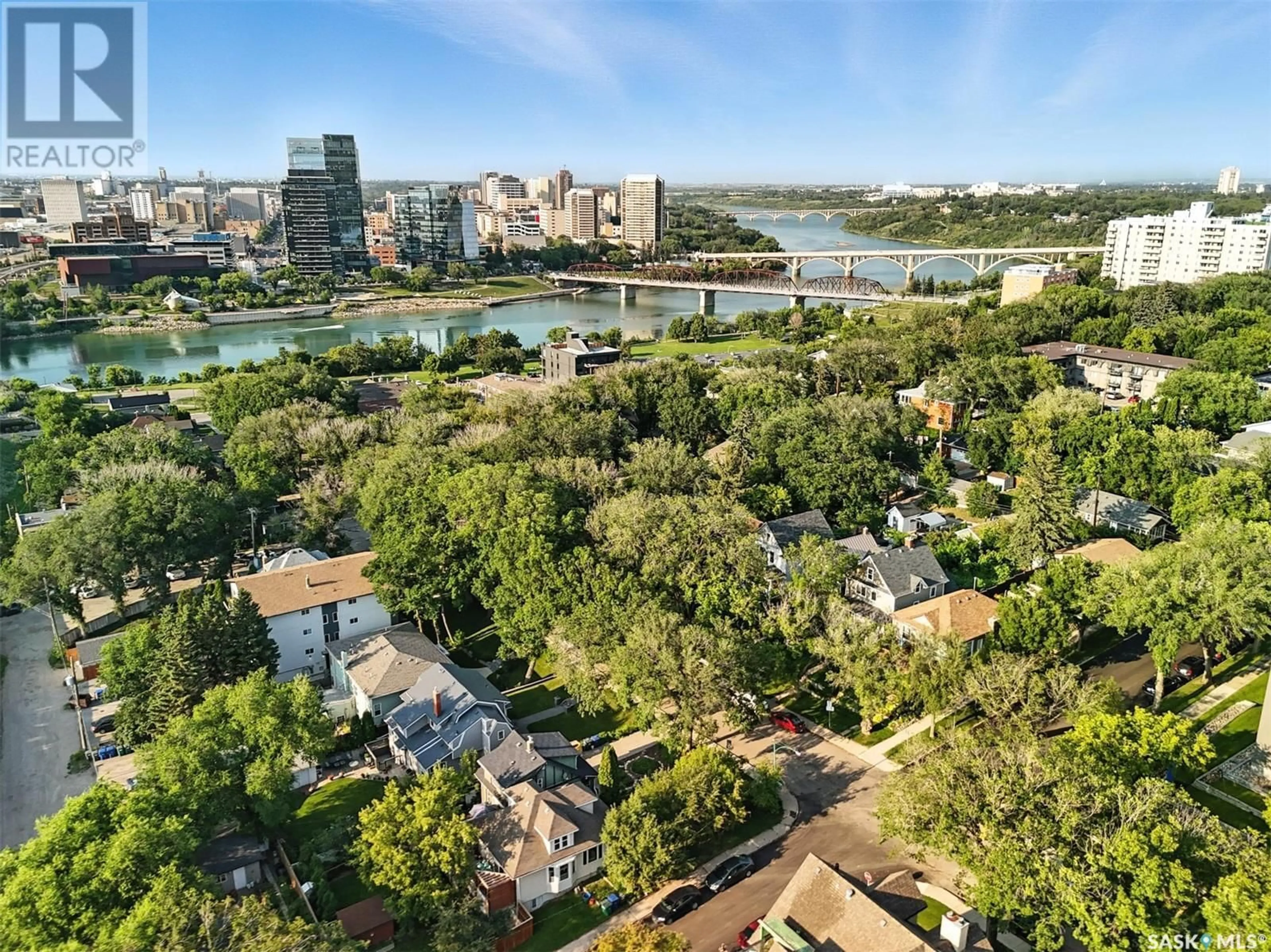 A pic from outside/outdoor area/front of a property/back of a property/a pic from drone, city buildings view from balcony for 718 MCPHERSON AVENUE, Saskatoon Saskatchewan S7N0X8