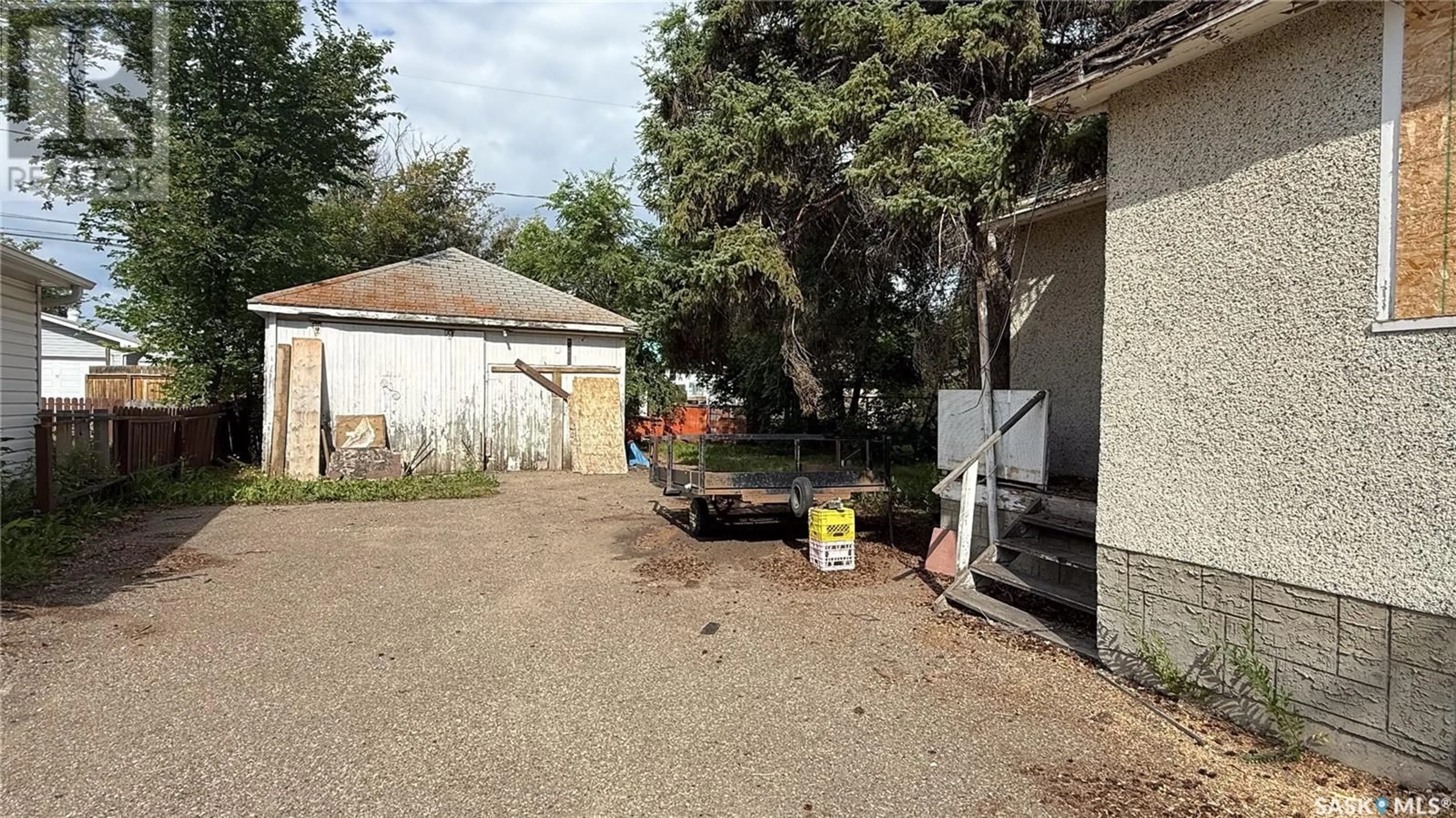 Shed for 941 109TH STREET, North Battleford Saskatchewan S9A2E1