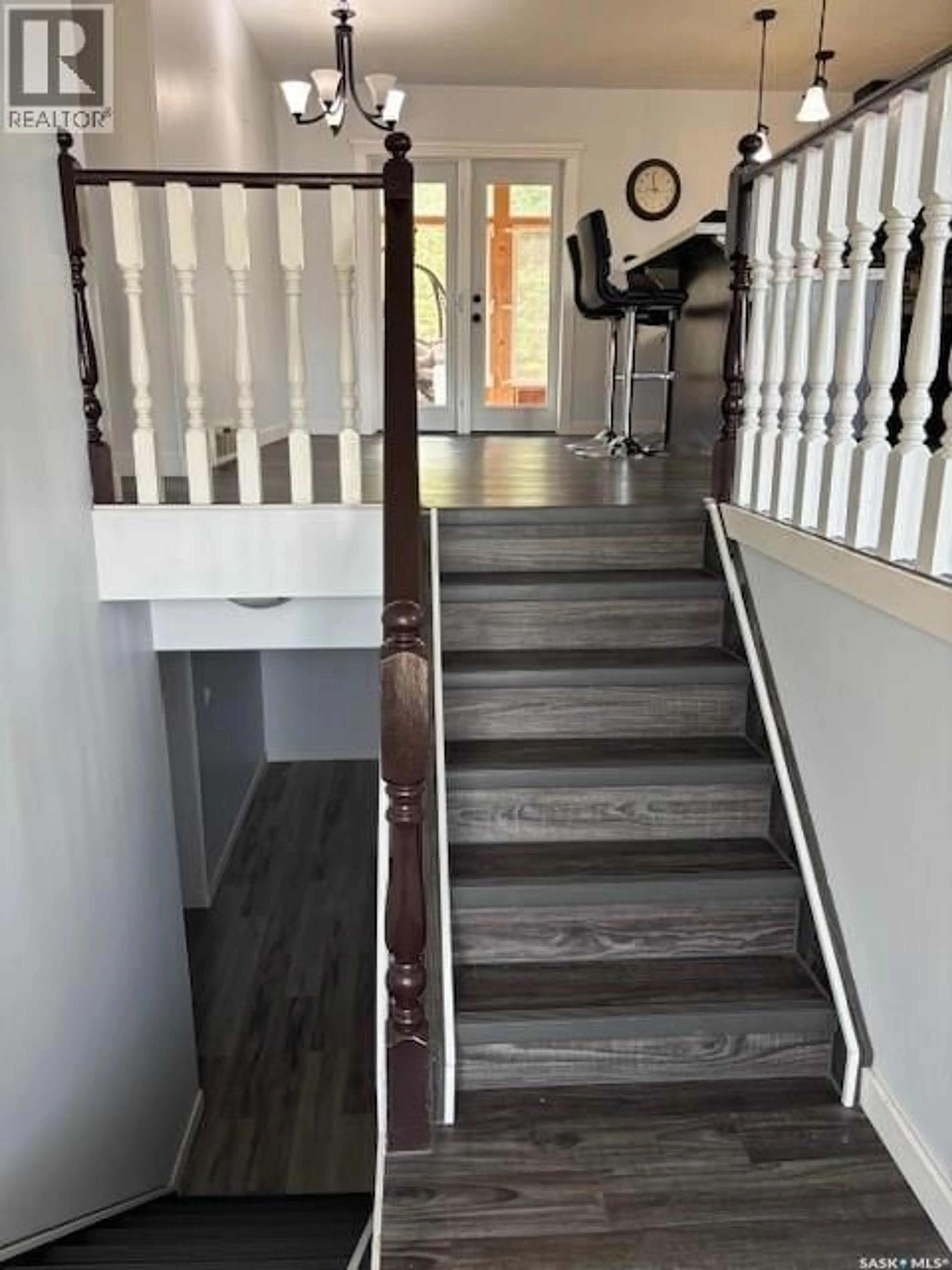Stairs for 864 MCNEIL CRESCENT, Sturgis Saskatchewan S0A4A0