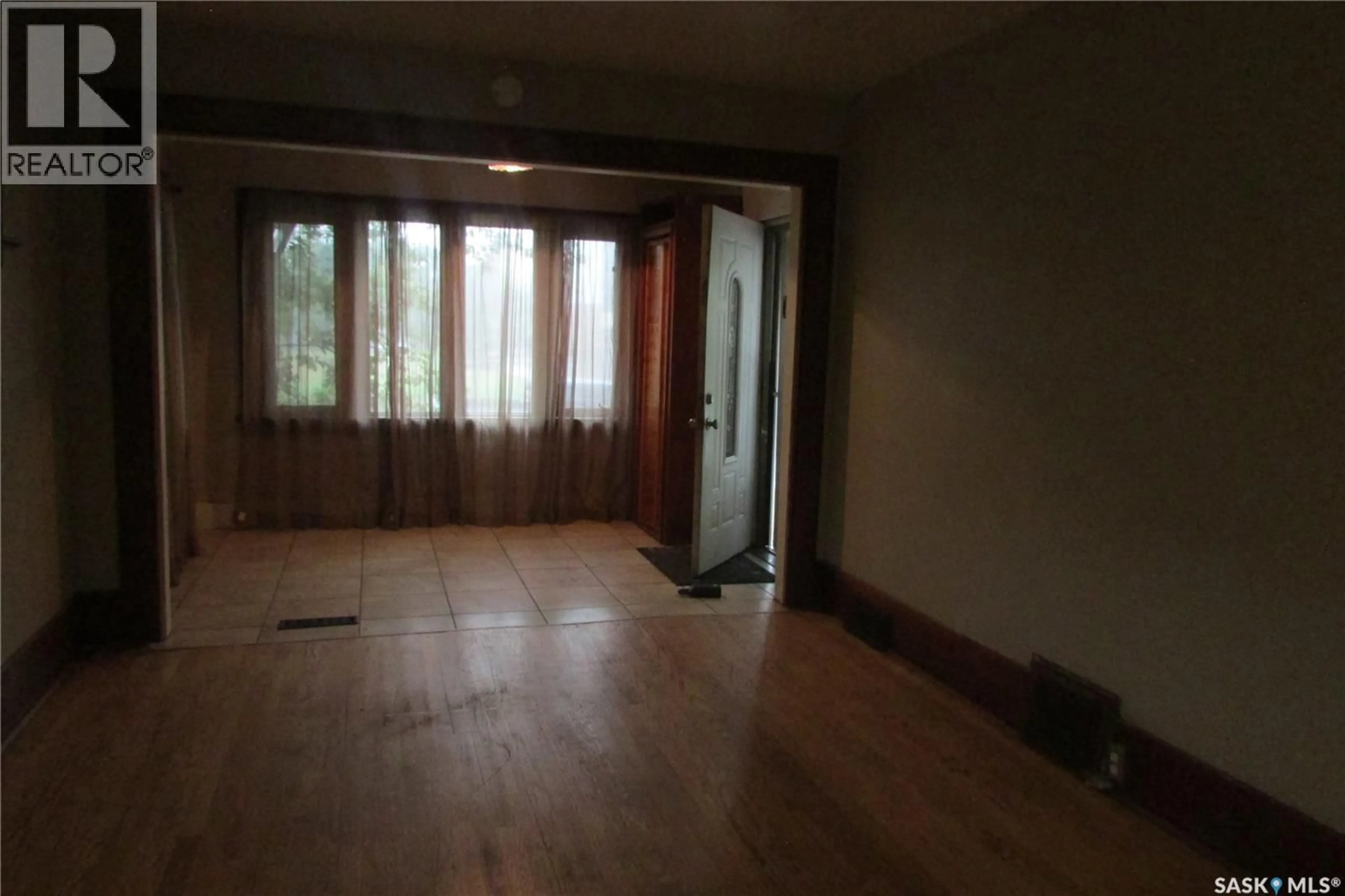 A pic of a room for 1359 ELPHINSTONE STREET, Regina Saskatchewan S4T3M5