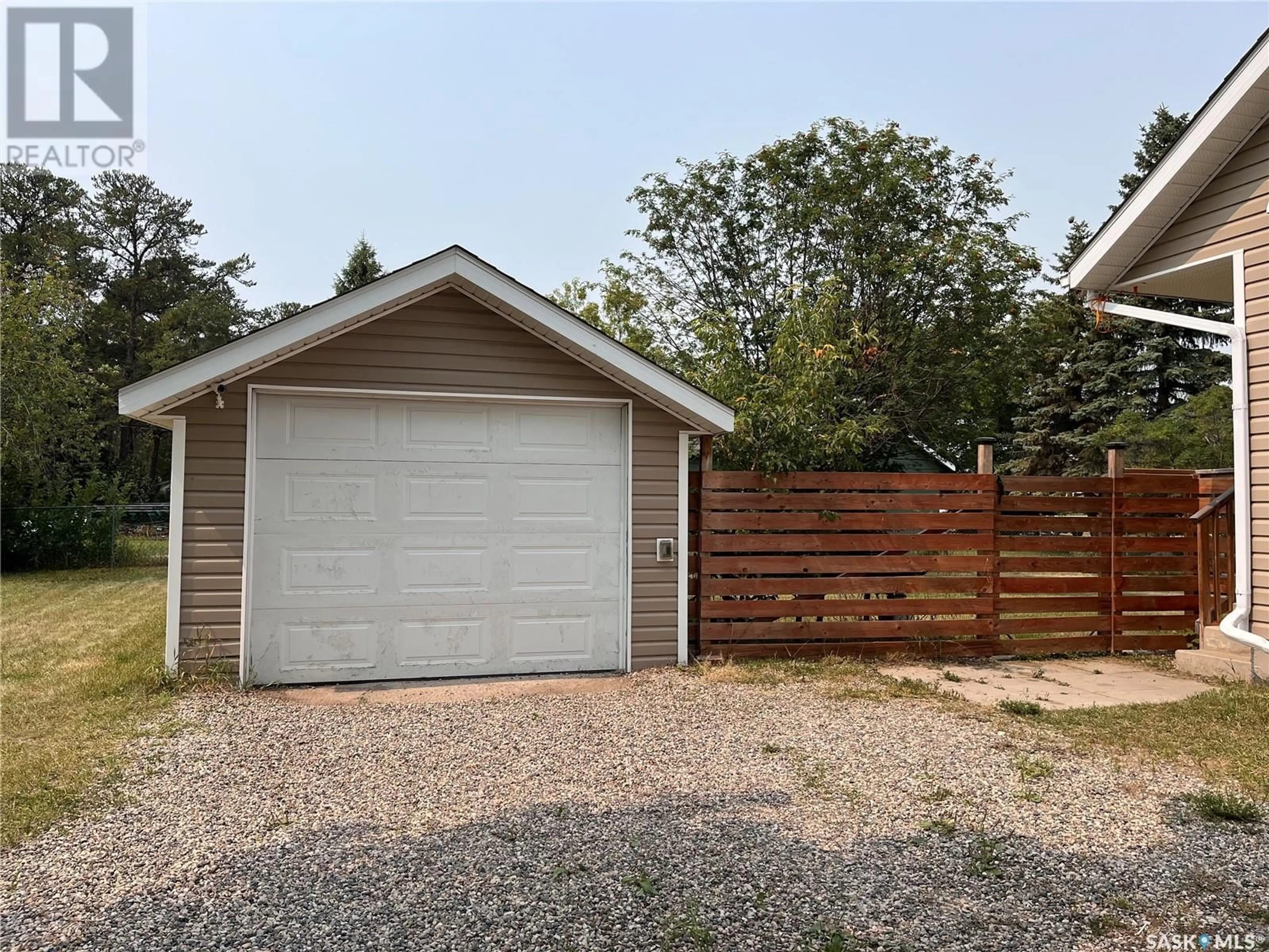 Shed for 217 CENTRAL BOULEVARD, Nipawin Saskatchewan S0E1E0