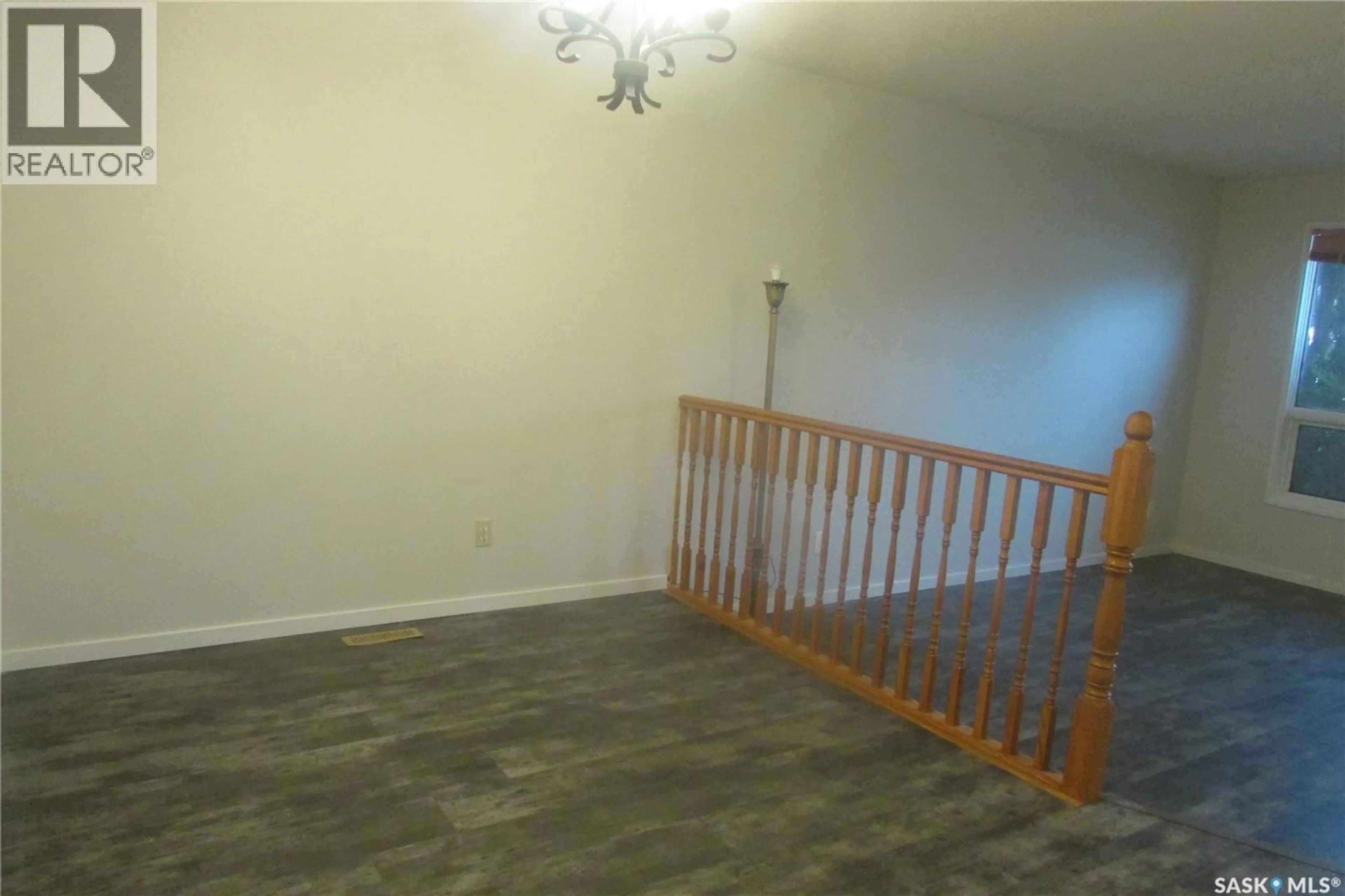 A pic of a room for 1210 BROWN STREET, Regina Saskatchewan S4N6K6
