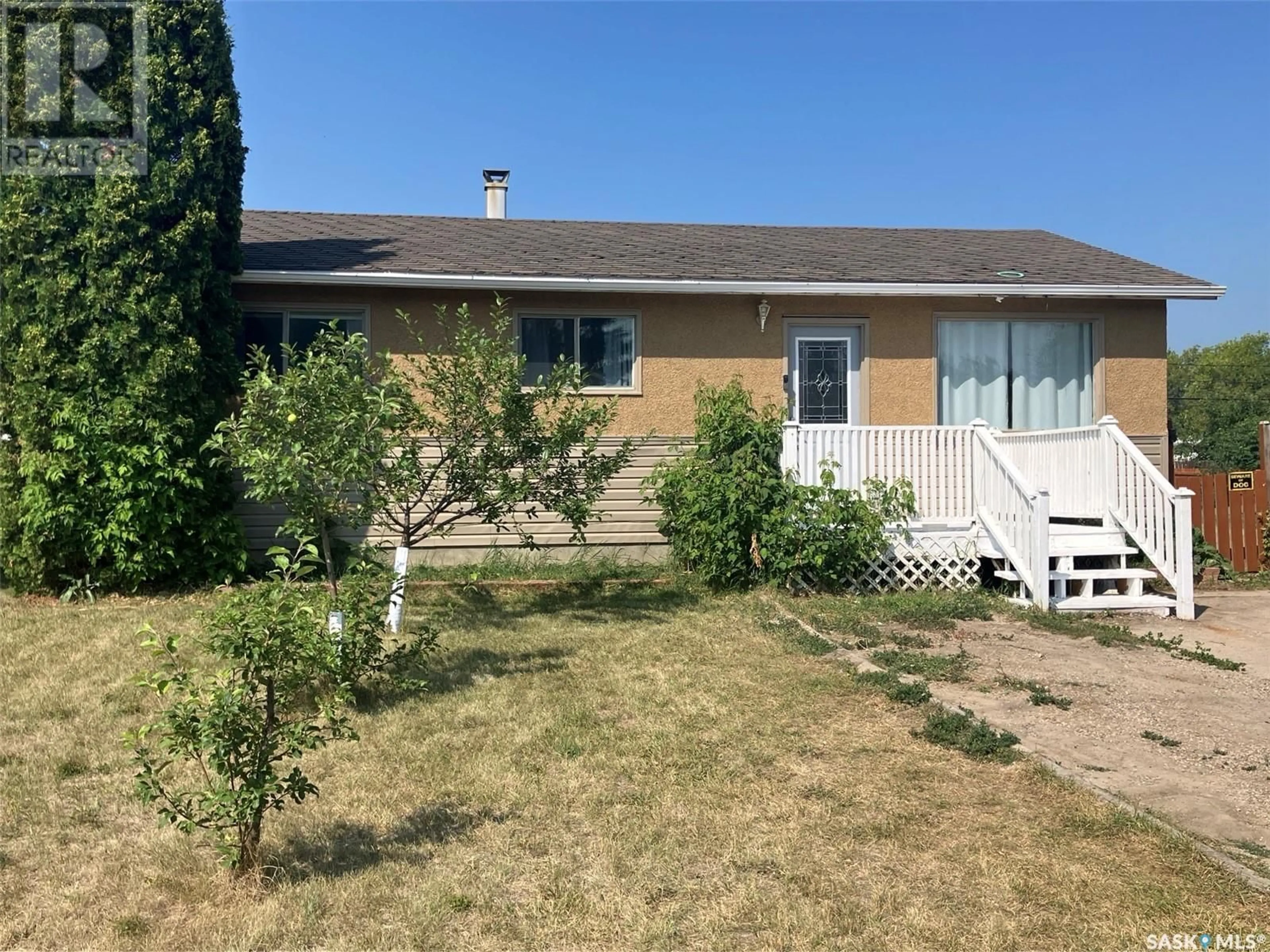 A pic from outside/outdoor area/front of a property/back of a property/a pic from drone, street for 110 4TH STREET, Nipawin Saskatchewan S0E1E0