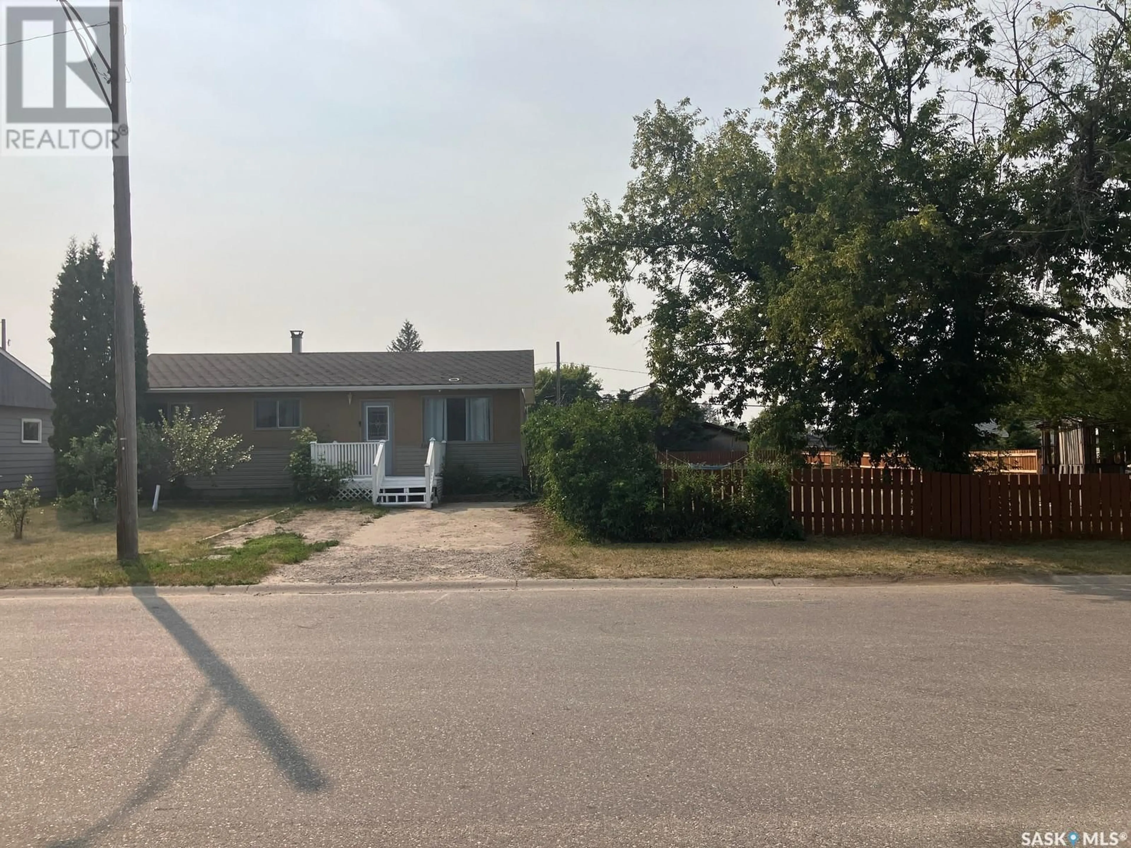 Unknown for 110 4TH STREET, Nipawin Saskatchewan S0E1E0