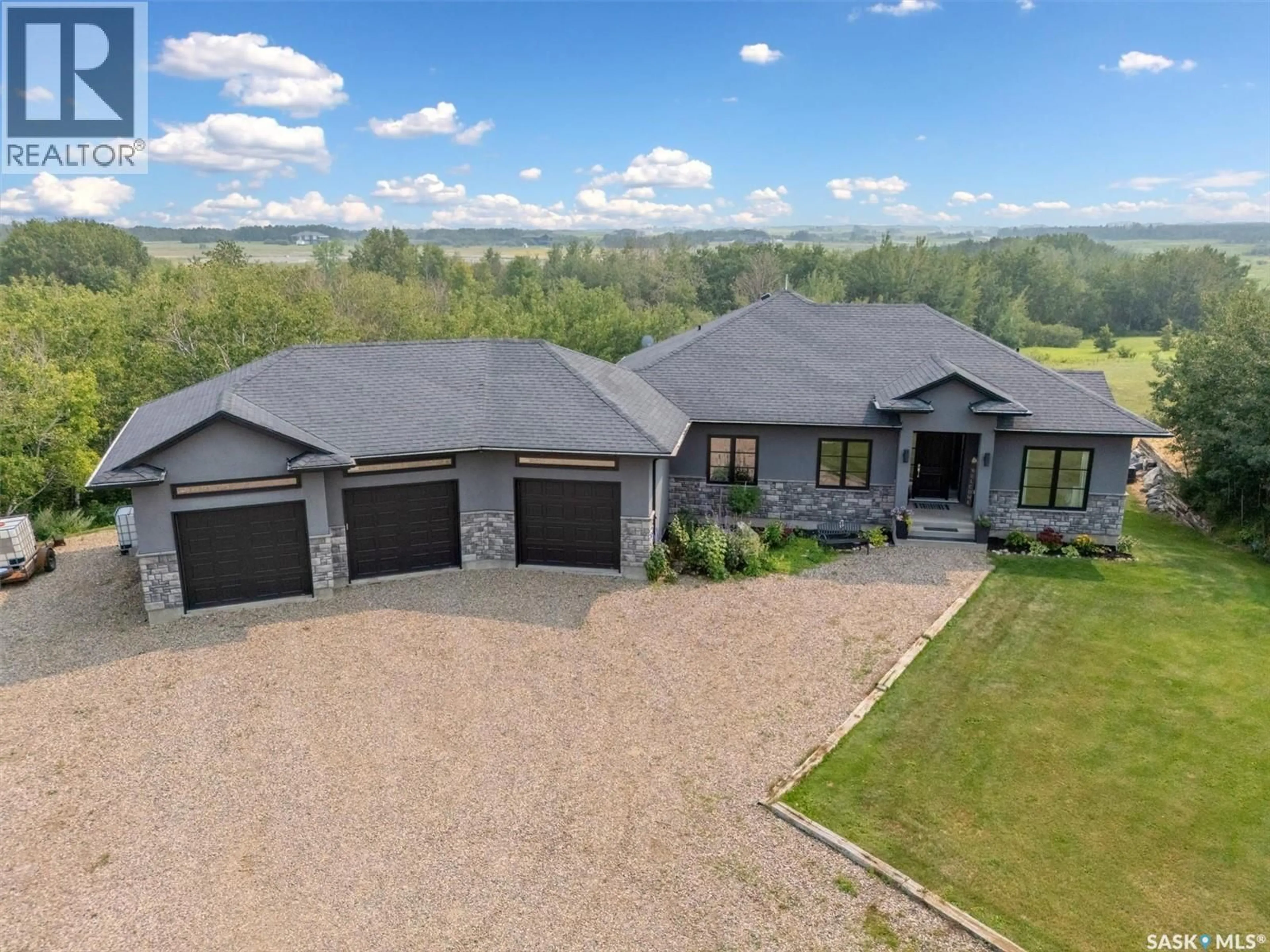 A pic from outside/outdoor area/front of a property/back of a property/a pic from drone, unknown for 121 VALLEY DRIVE, Aberdeen Rm No. 373 Saskatchewan S7A0A1