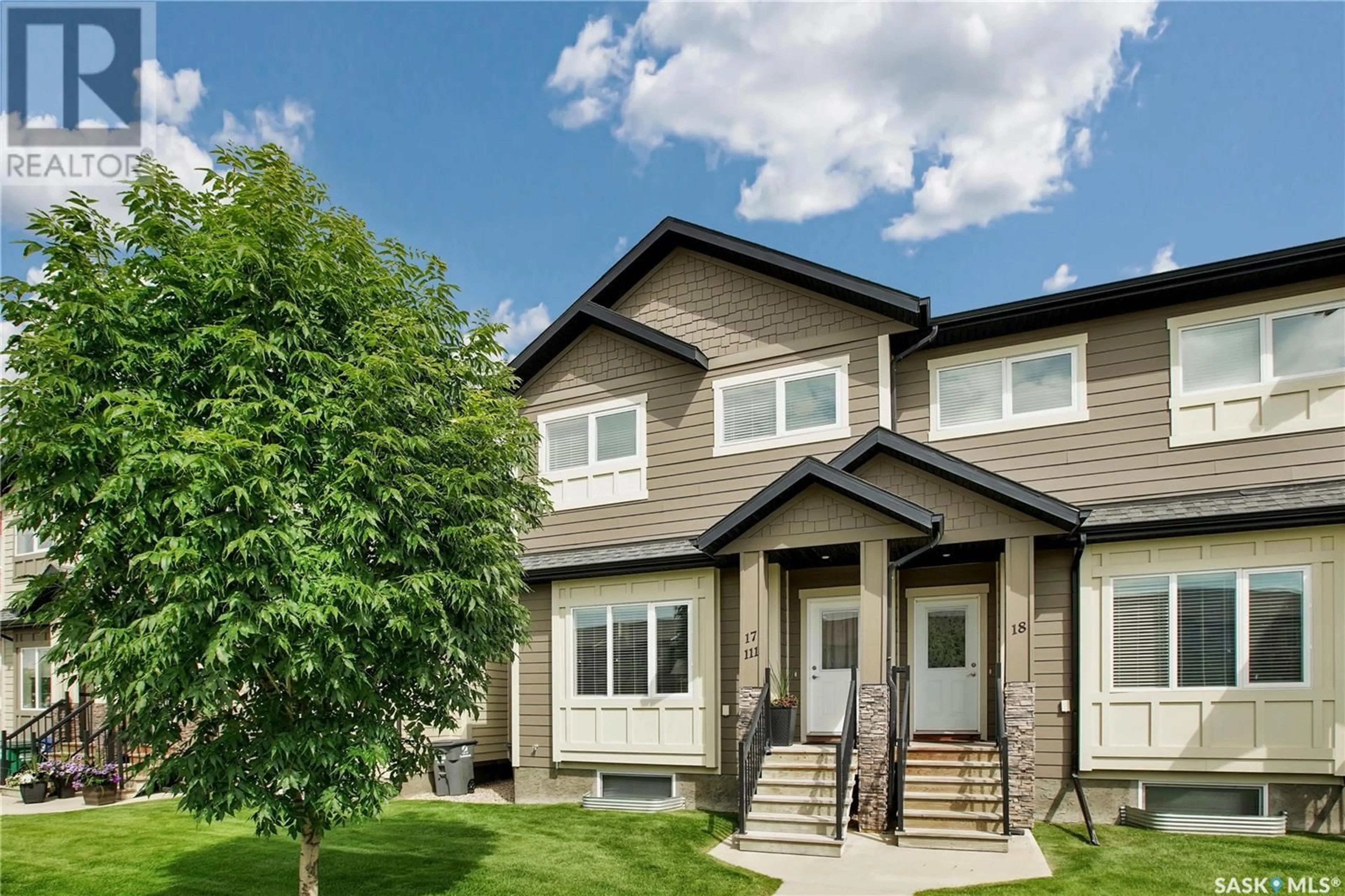 Home with vinyl exterior material, street for 111 - 17 ROSEWOOD GATE, Saskatoon Saskatchewan S7V0E5