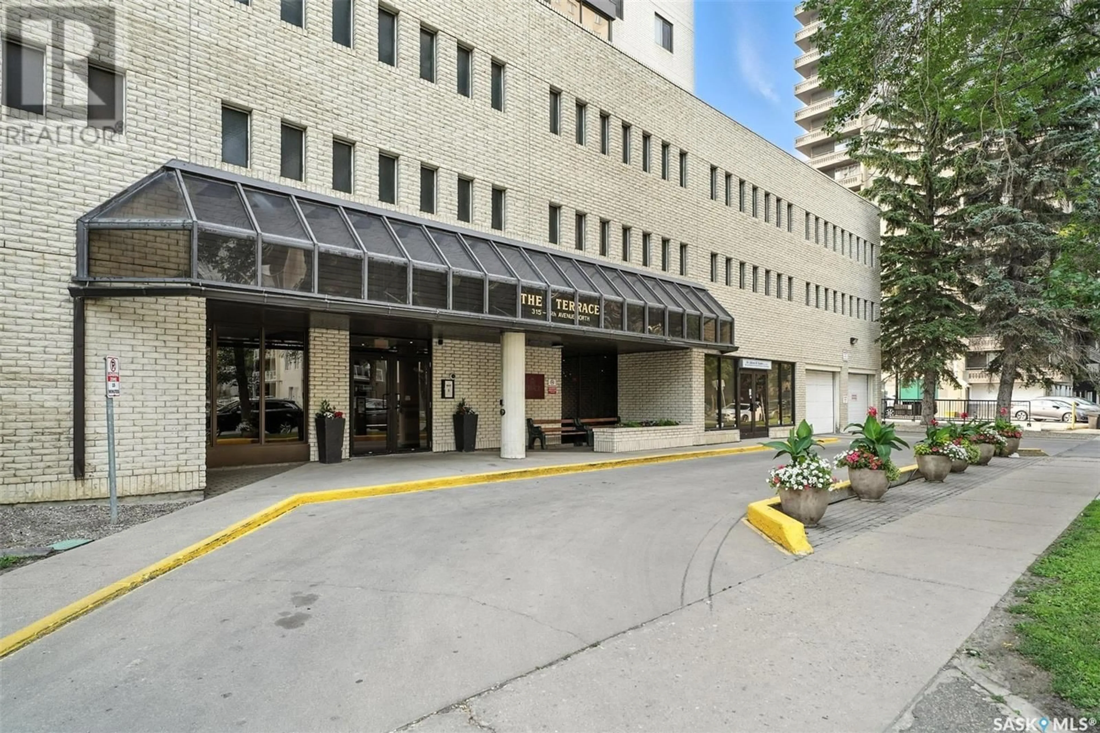 Lobby for N - 601 315 5TH AVENUE, Saskatoon Saskatchewan S7K2P4