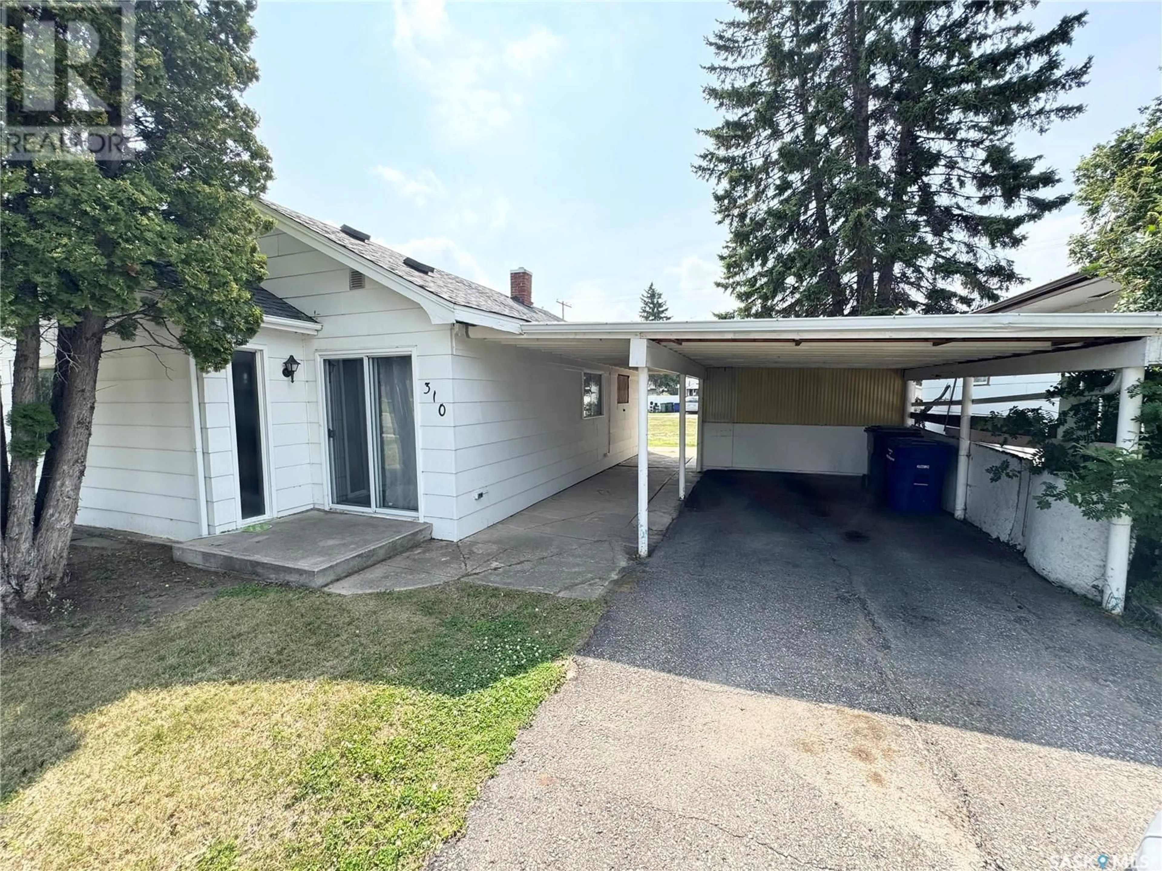 Unknown for 310 MAPLE ROAD, Nipawin Saskatchewan S0E1E0