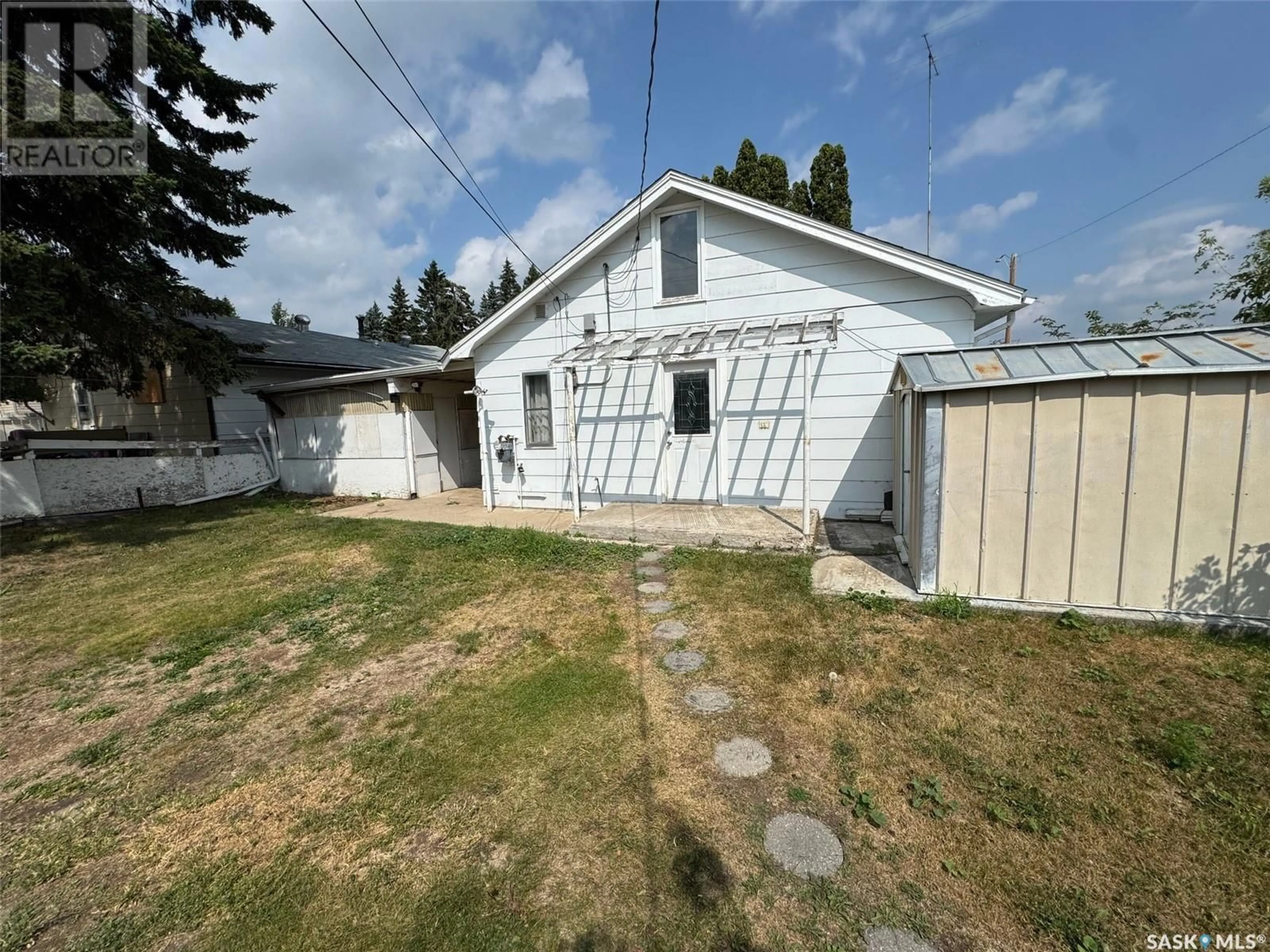 A pic from outside/outdoor area/front of a property/back of a property/a pic from drone, street for 310 MAPLE ROAD, Nipawin Saskatchewan S0E1E0