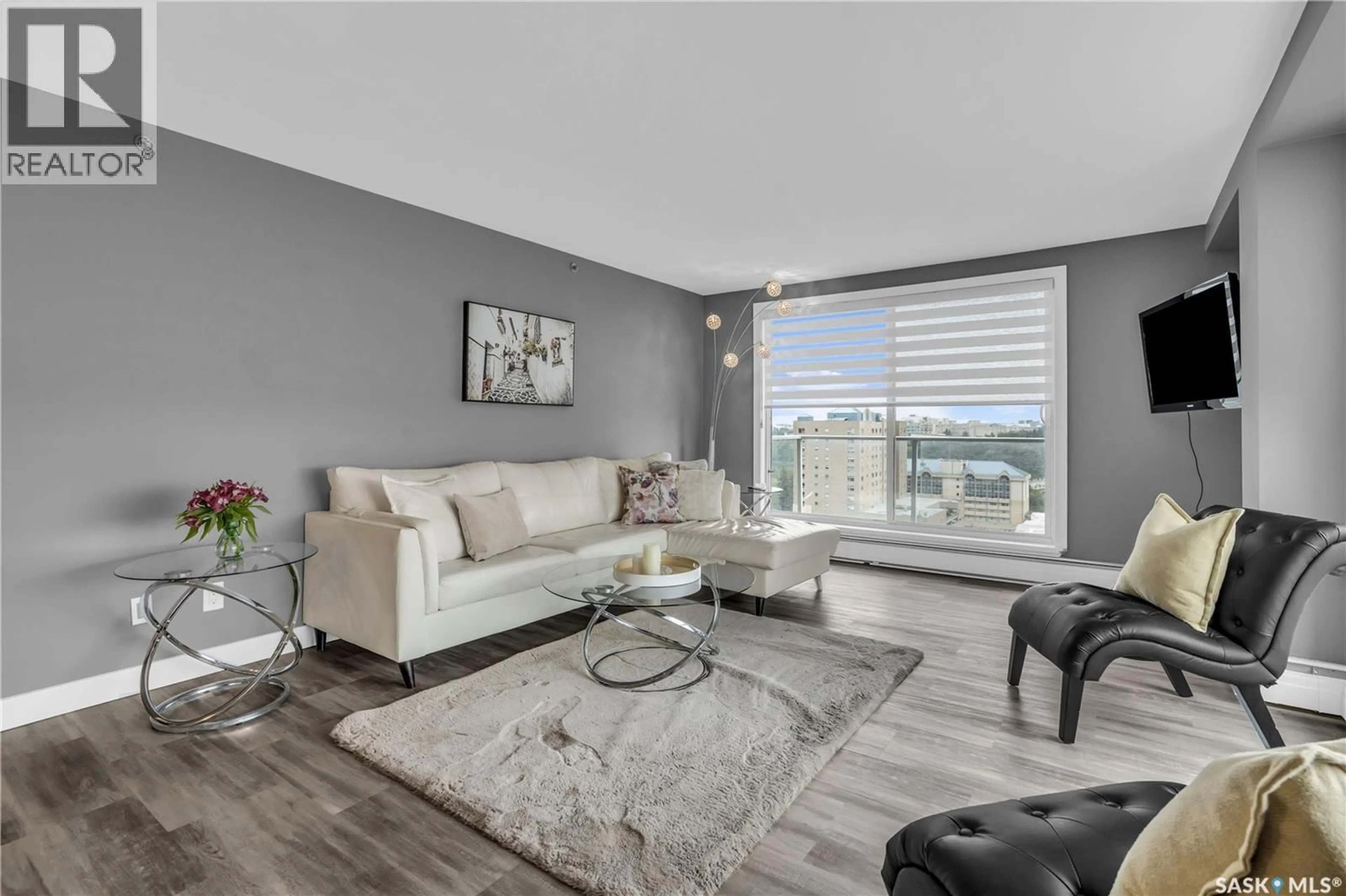 Living room with furniture, unknown for 320 - 1606 5TH AVENUE, Saskatoon Saskatchewan S7K2P5
