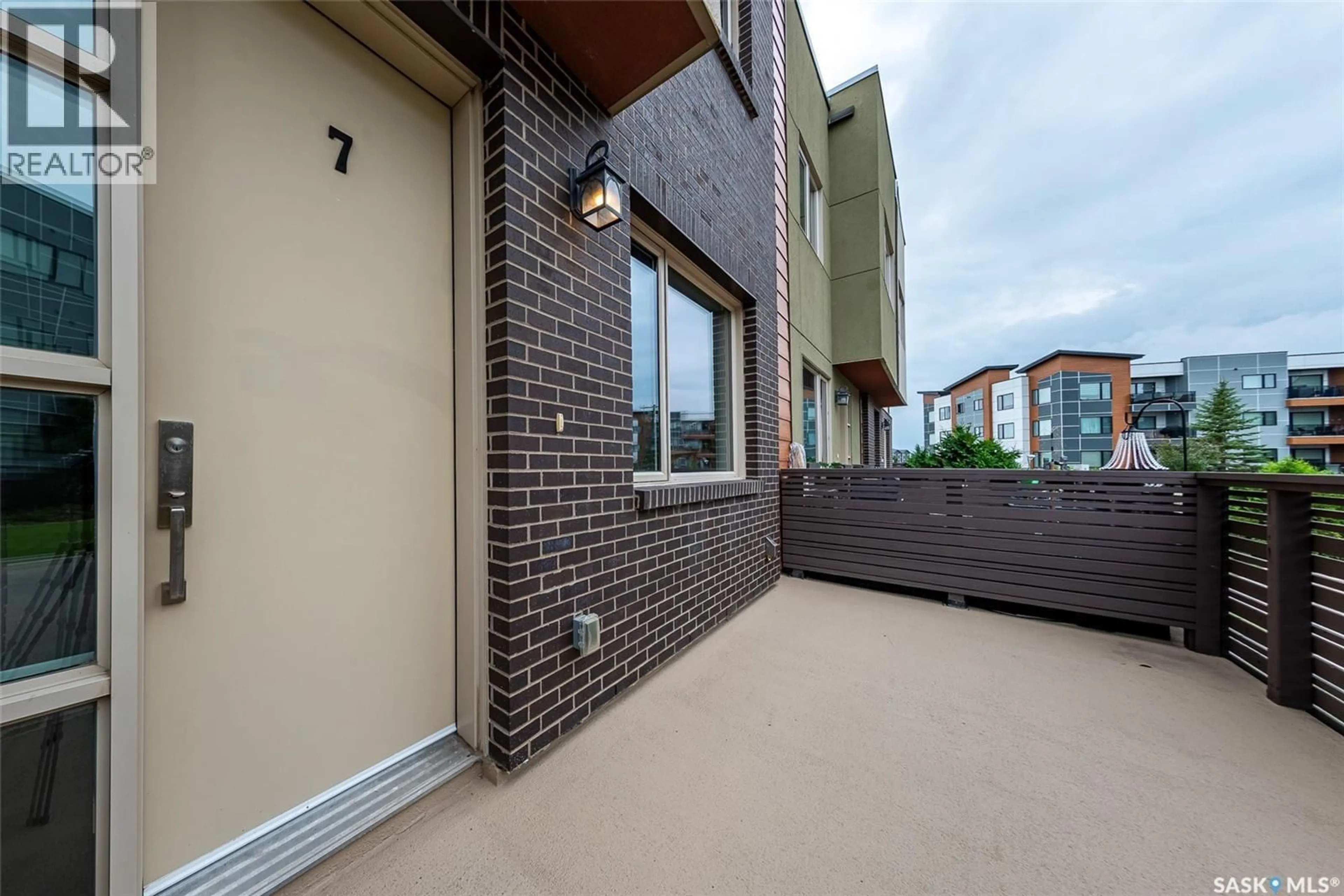 Unknown for 103 - 7 WILLIS CRESCENT, Saskatoon Saskatchewan S7T0X9