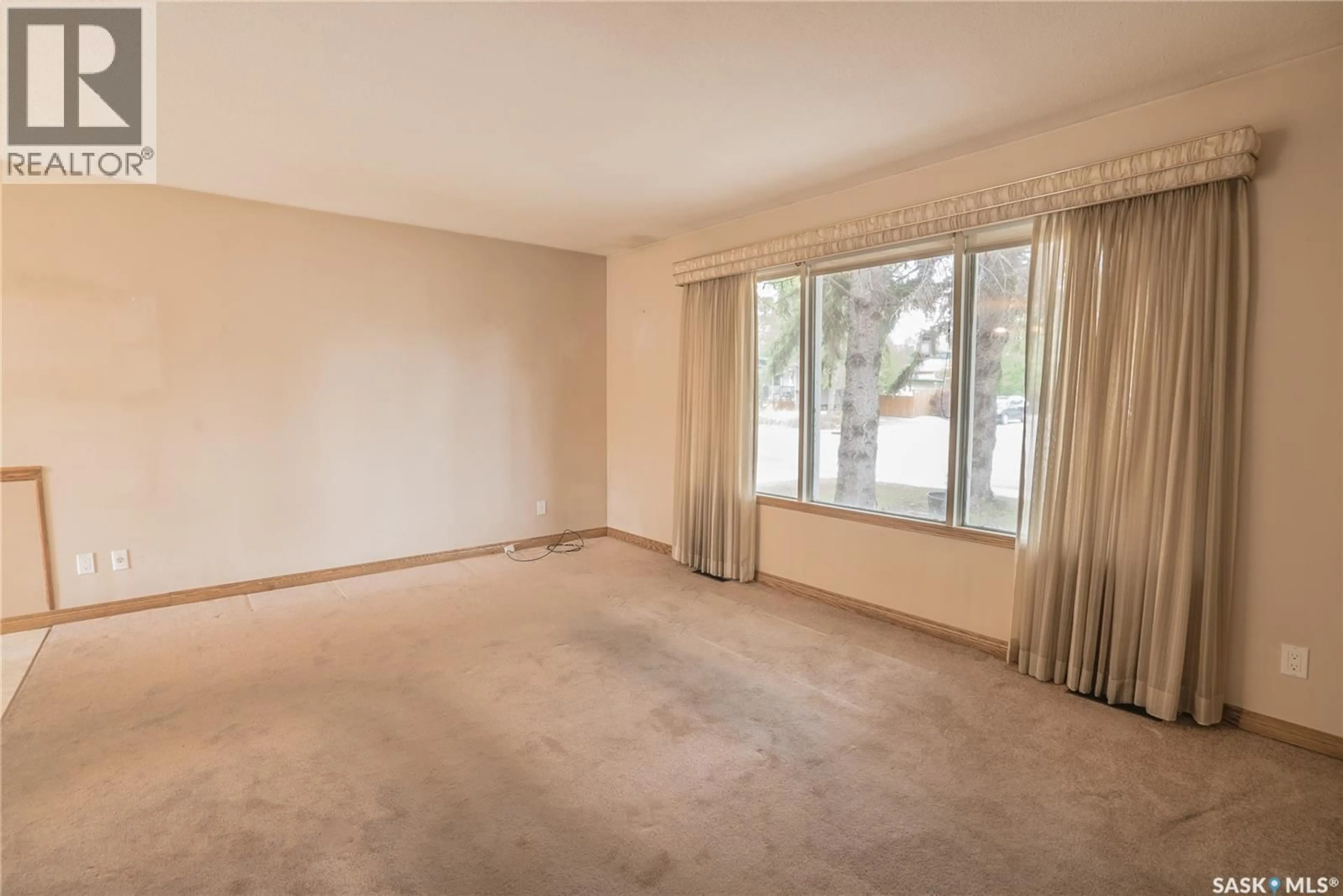 A pic of a room for 15 RICHMOND STREET, Saskatoon Saskatchewan S7K1A7