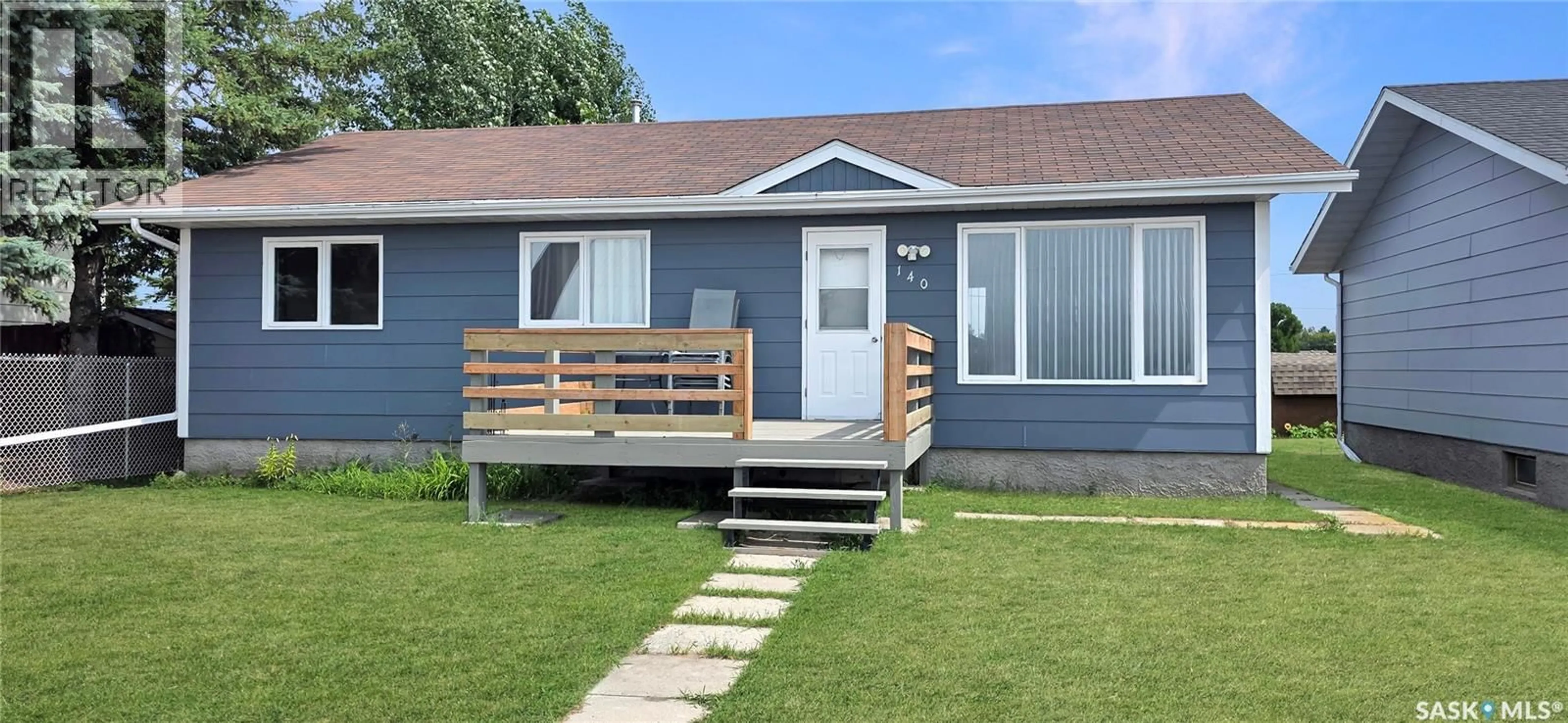 Home with vinyl exterior material, street for 140 YOUNG STREET, Grayson Saskatchewan S0A1B0