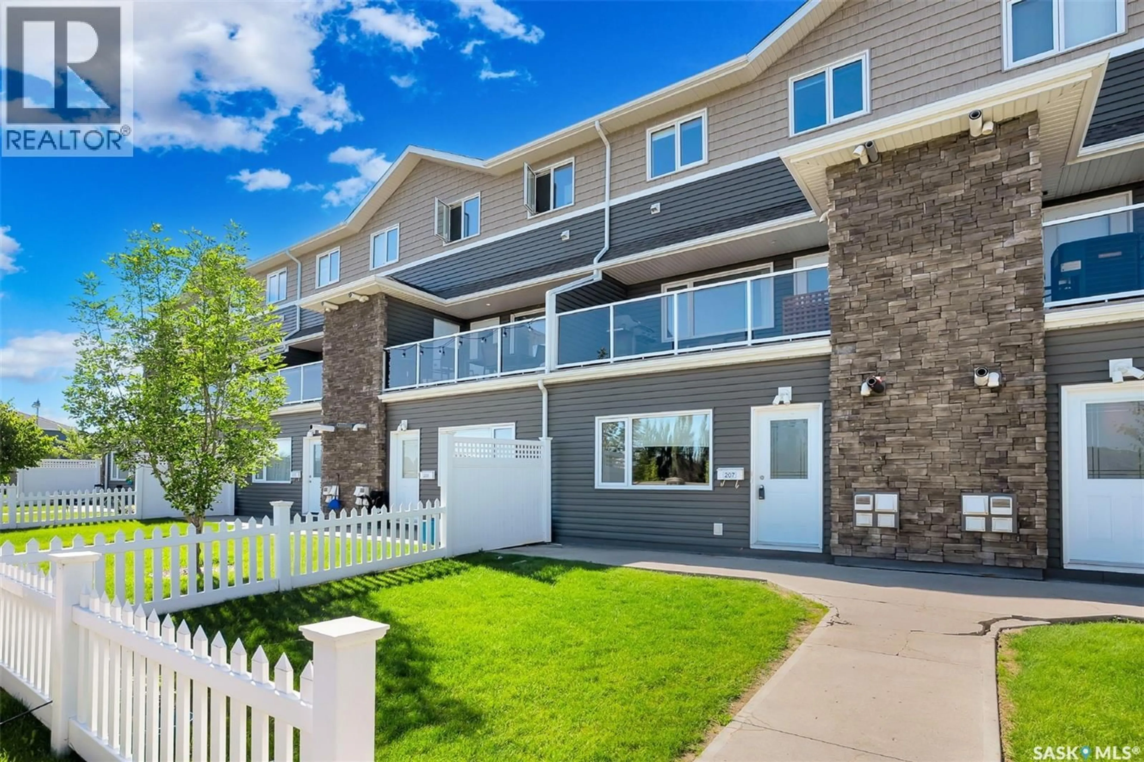 Unknown for 207 275 PRINGLE LANE, Saskatoon Saskatchewan S7T0T5