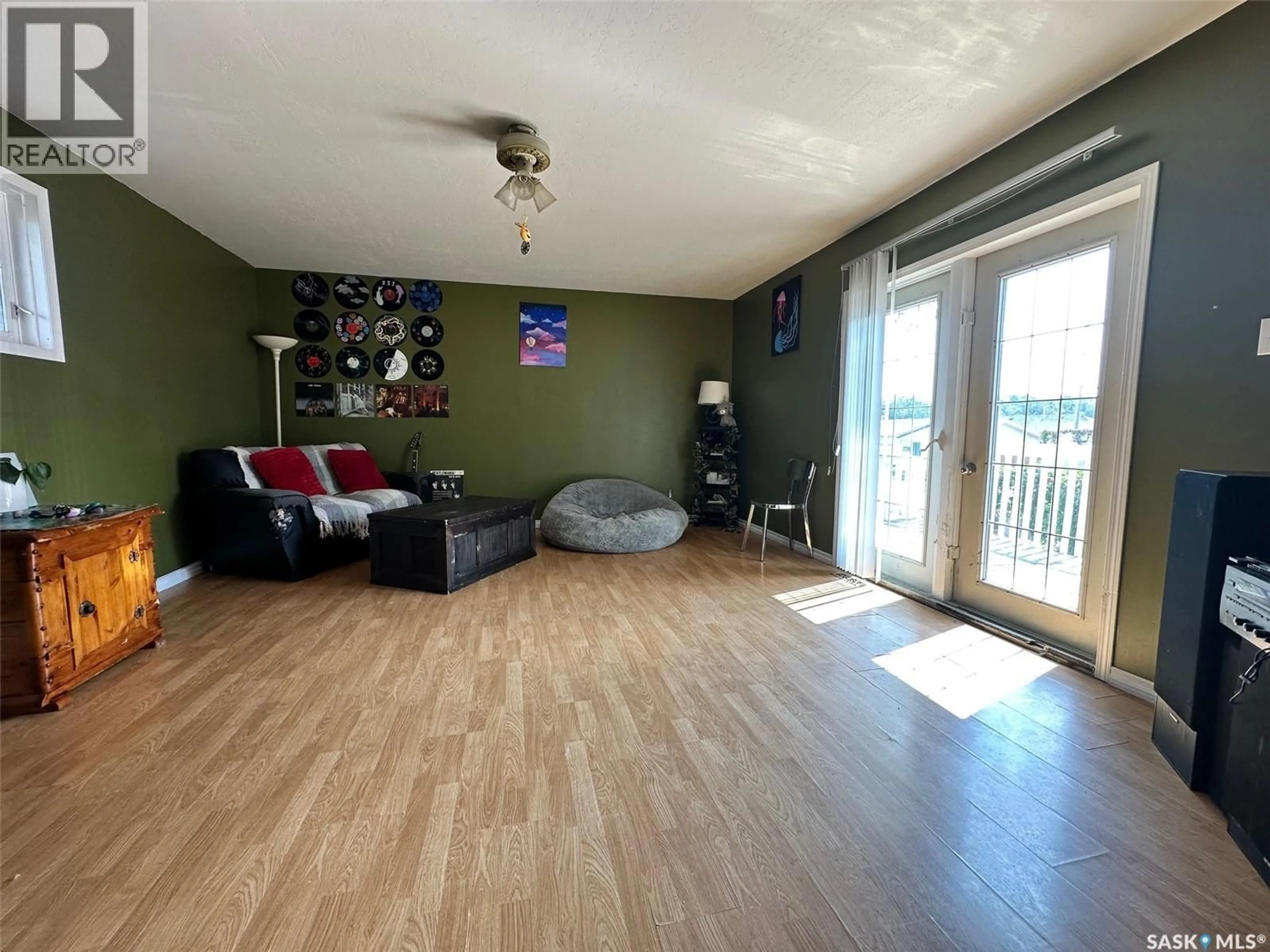 A pic of a room for 320 PRINCE STREET, Hudson Bay Saskatchewan S0E0E0